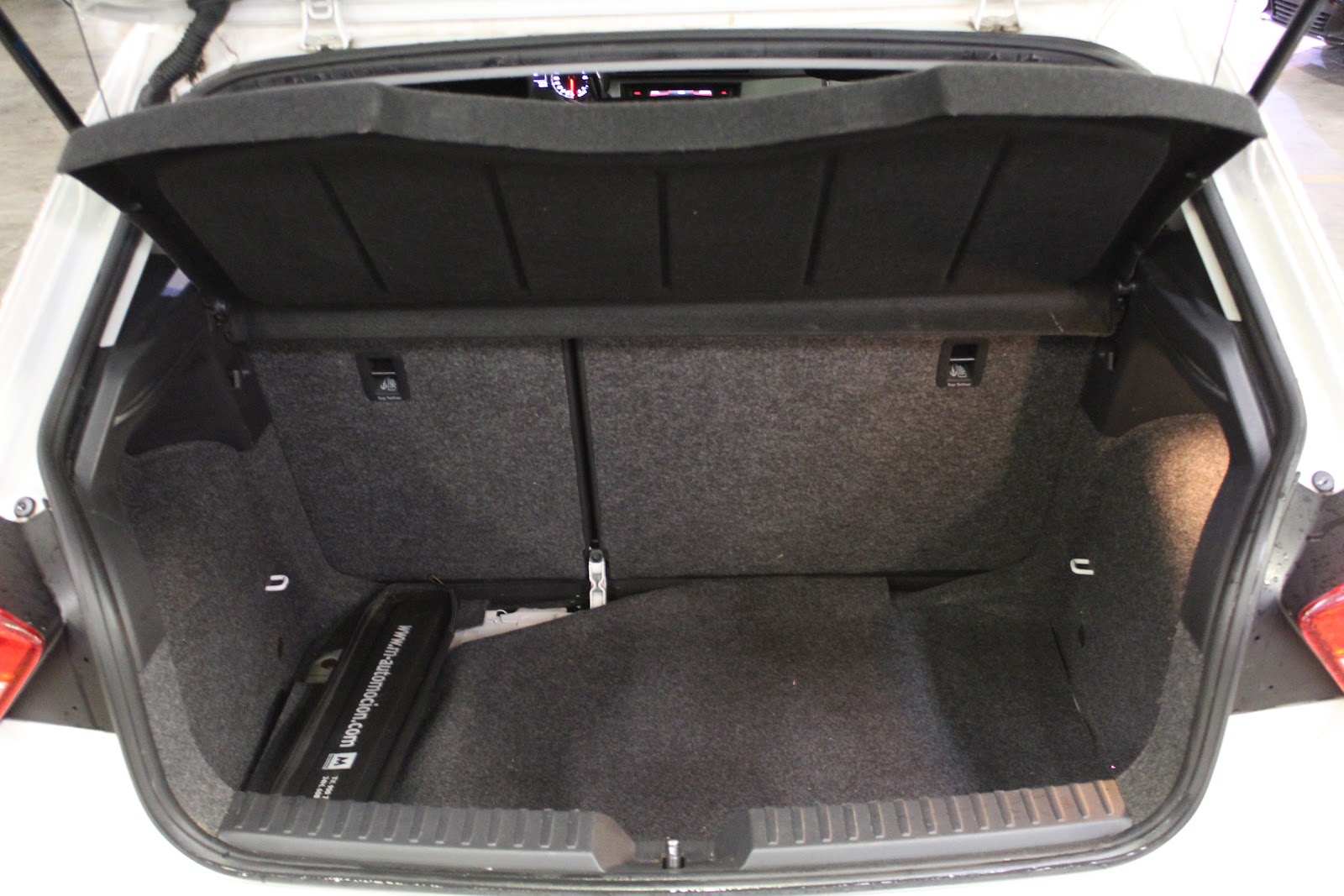 Foto 14 de SEAT IBIZA V 1.0 I 80 12V 80 CV 2019 en venta en CSV Motor VALDEFUENTES