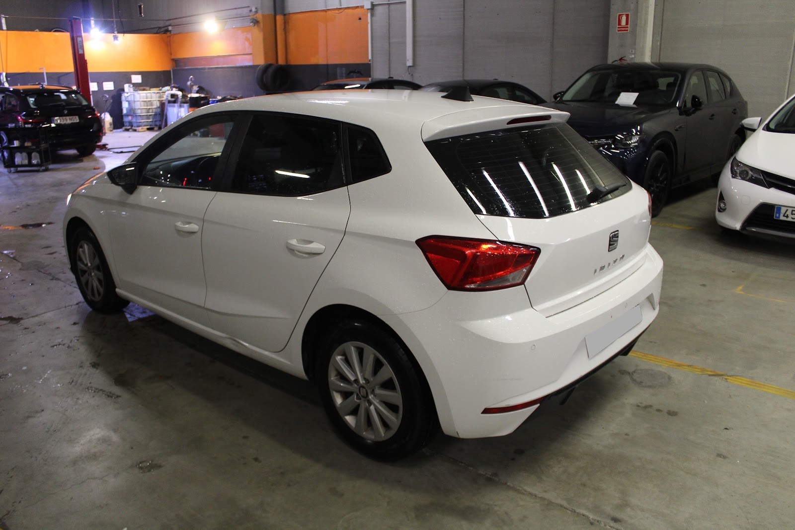 Foto 3 de SEAT IBIZA V 1.0 I 80 12V 80 CV 2019 en venta en CSV Motor VALDEFUENTES