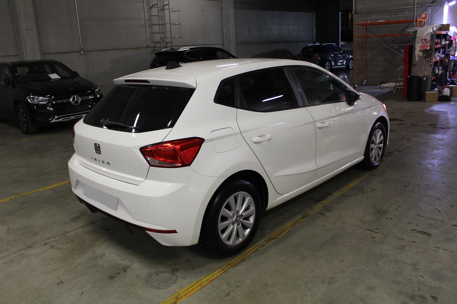 Foto 4 de SEAT IBIZA V 1.0 I 80 12V 80 CV 2019 en venta en CSV Motor VALDEFUENTES