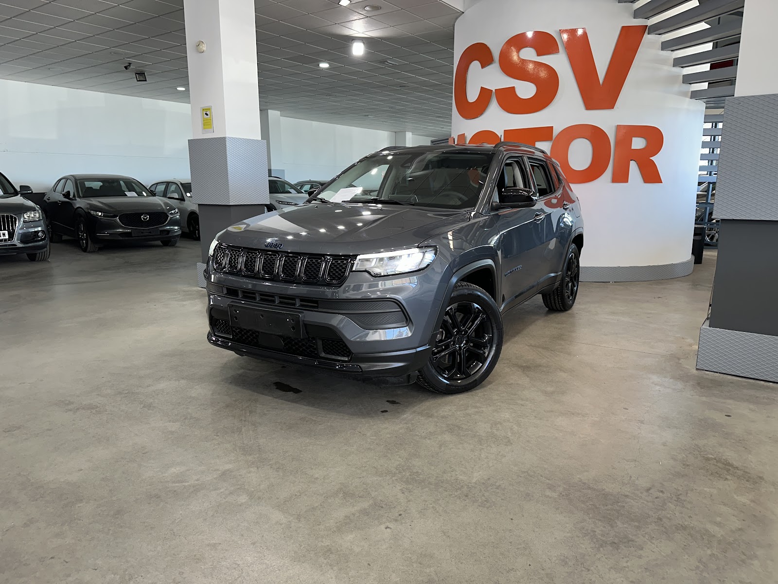Foto 2 de JEEP COMPASS 2022 en venta en CSV Motor VALDEFUENTES