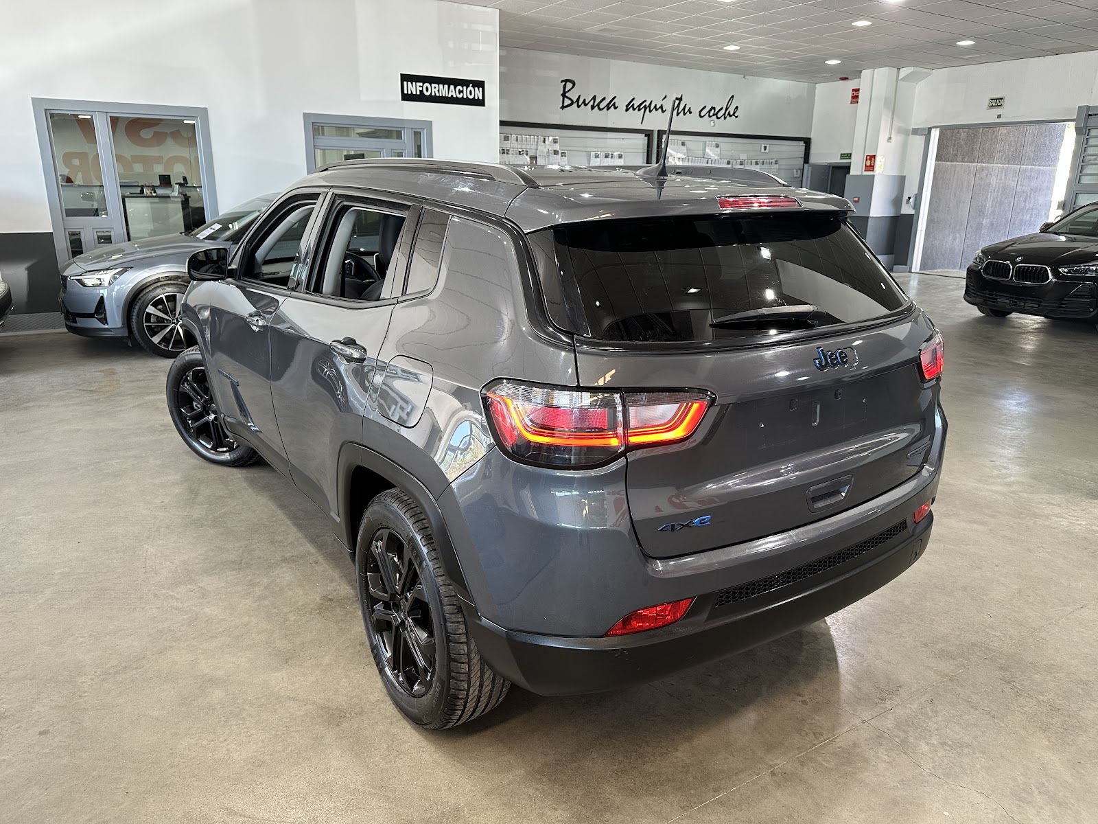 Foto 5 de JEEP COMPASS 2022 en venta en CSV Motor VALDEFUENTES
