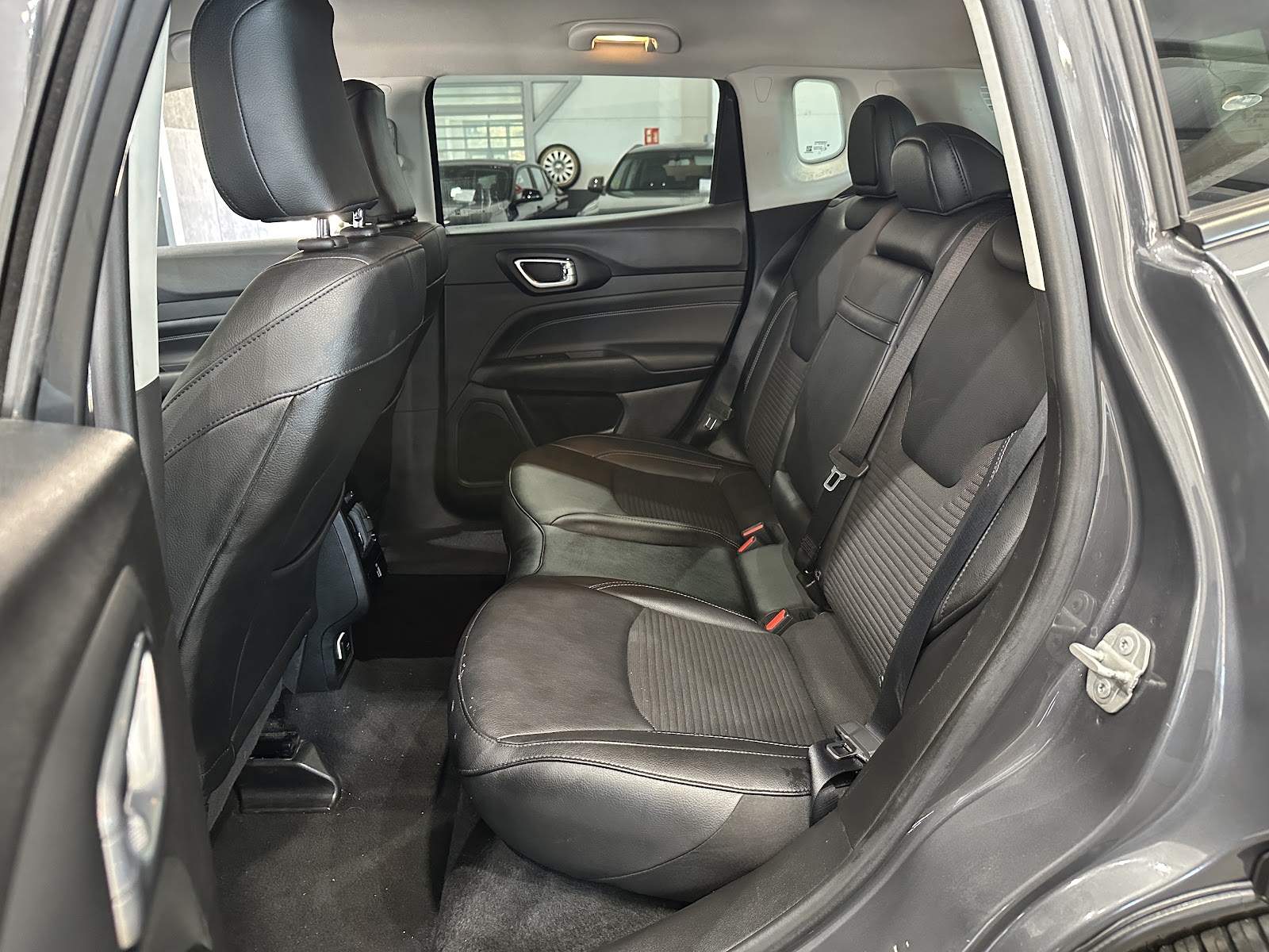 Foto 10 de JEEP COMPASS 2022 en venta en CSV Motor VALDEFUENTES