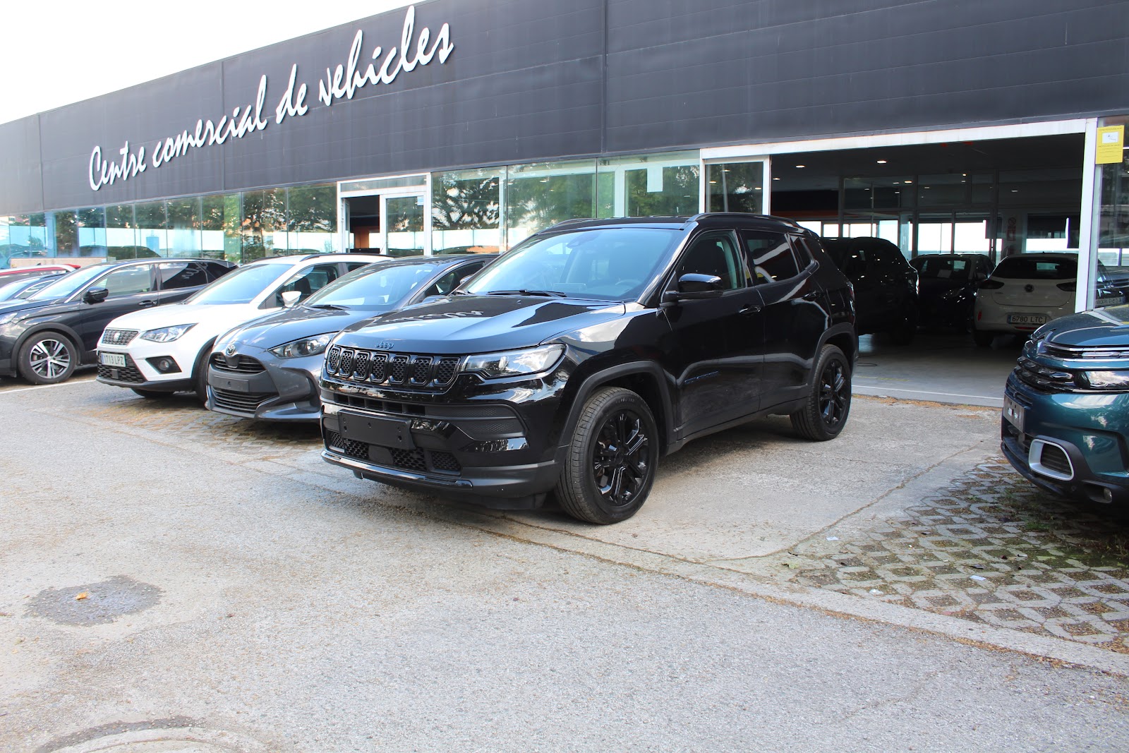 Foto 12 de Jeep Compass 2022 en venta en CSV Motor BARCELONA · color Negro