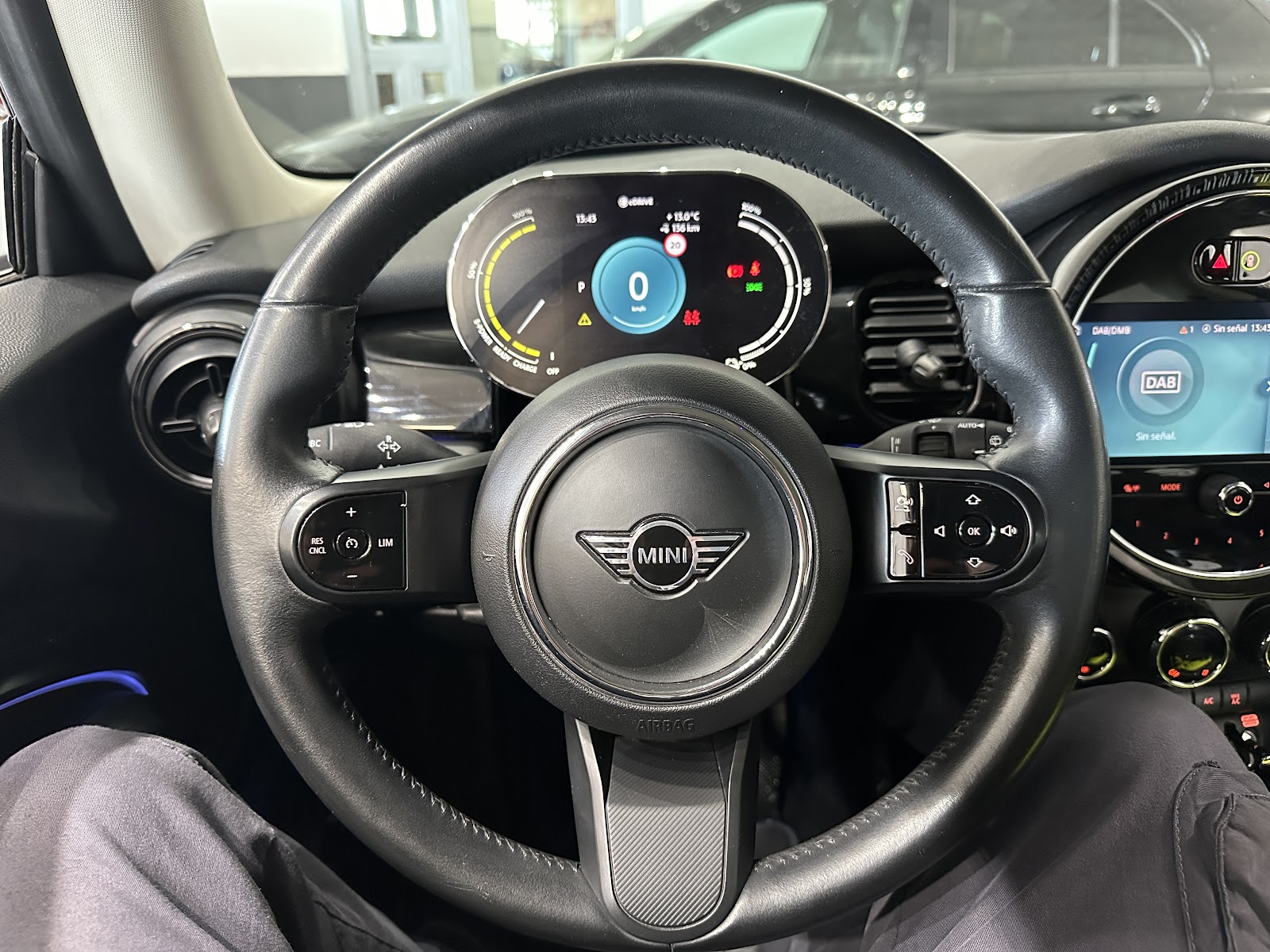 Foto 6 de MINI MINI 2021 en venta en CSV Motor VALDEFUENTES