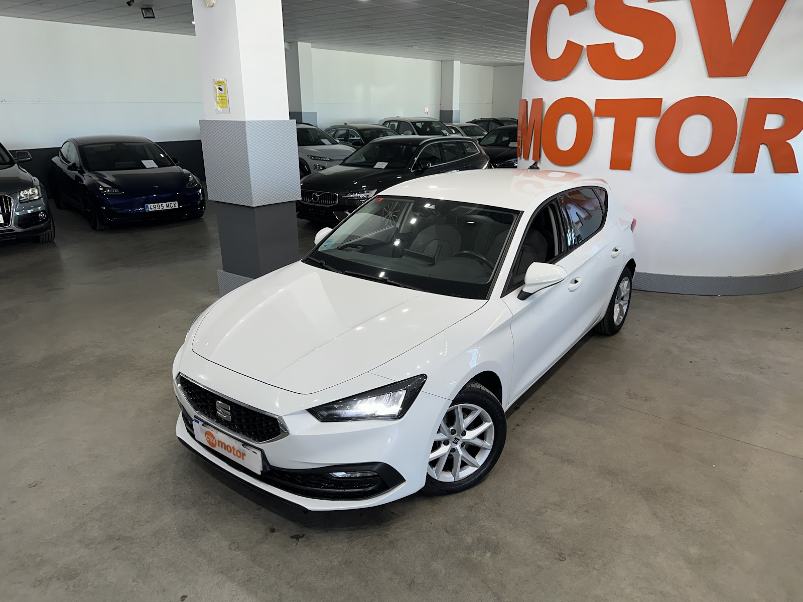 Foto 13 de SEAT Leon 2021 en venta en CSV Motor VALDEFUENTES · color Blanco