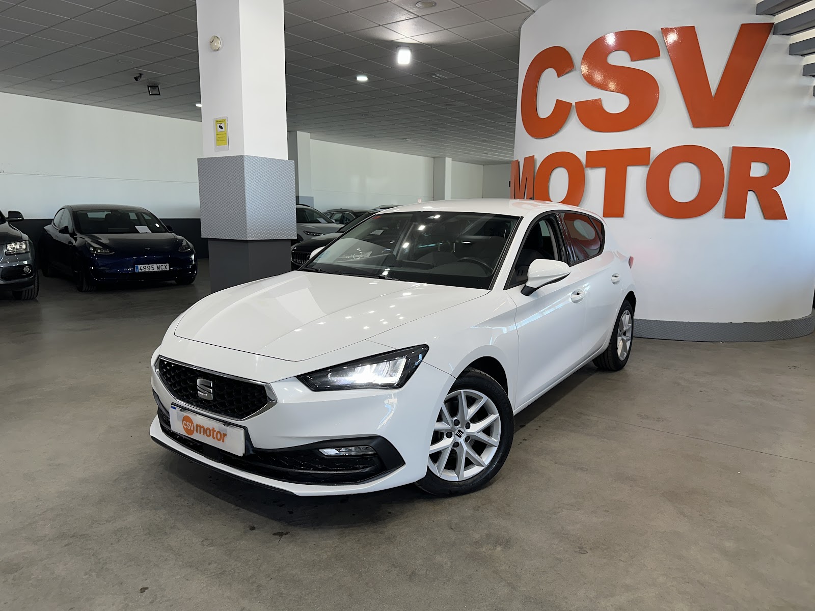 Foto 2 de SEAT LEON 2021 en venta en CSV Motor VALDEFUENTES