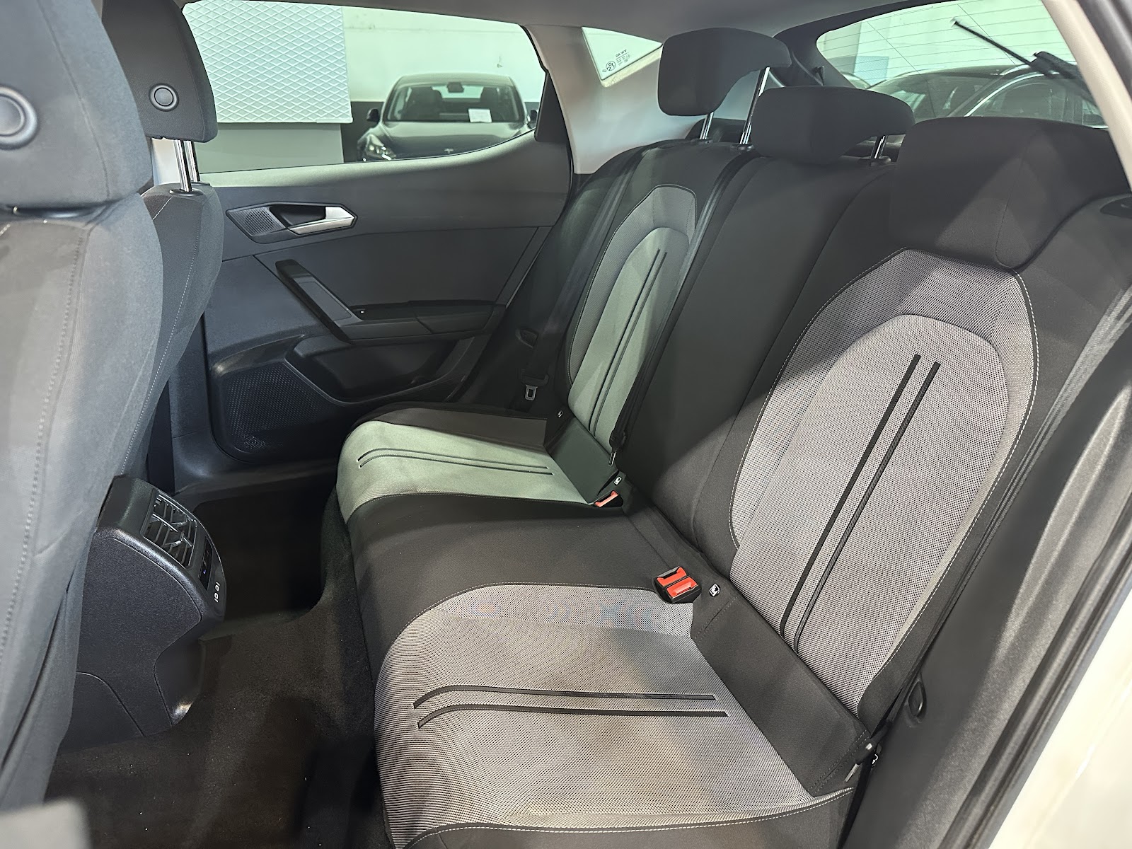 Foto 11 de SEAT LEON 2021 en venta en CSV Motor VALDEFUENTES