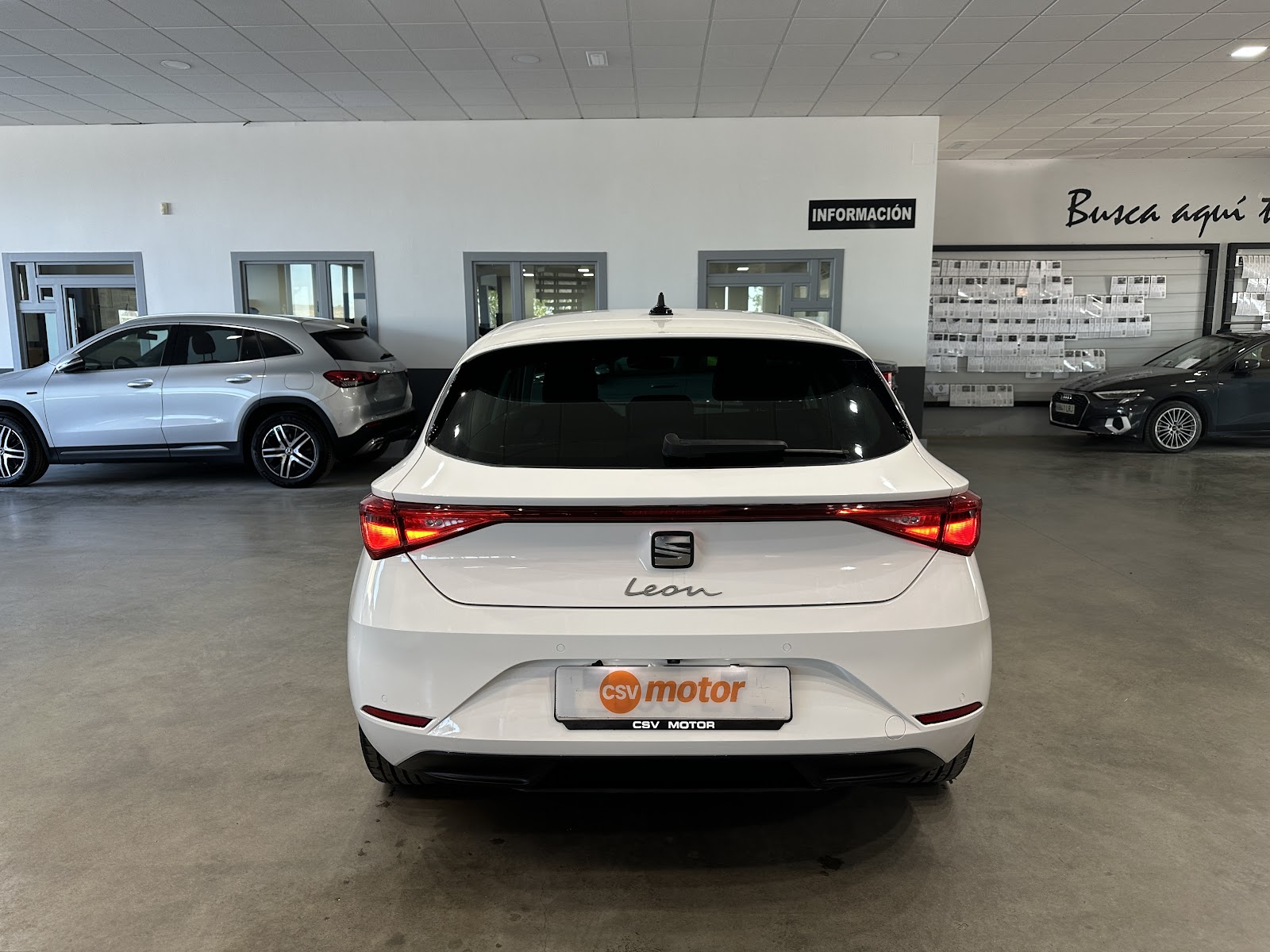 Foto 8 de SEAT LEON 2021 en venta en CSV Motor VALDEFUENTES