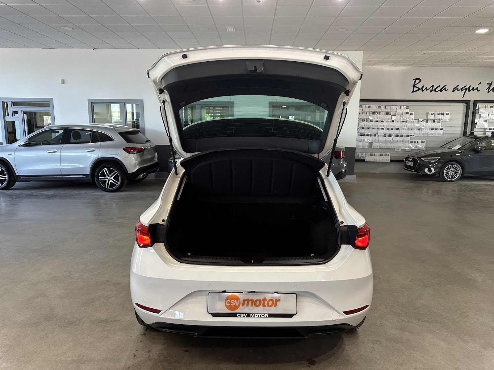 Foto 9 de SEAT LEON 2021 en venta en CSV Motor VALDEFUENTES