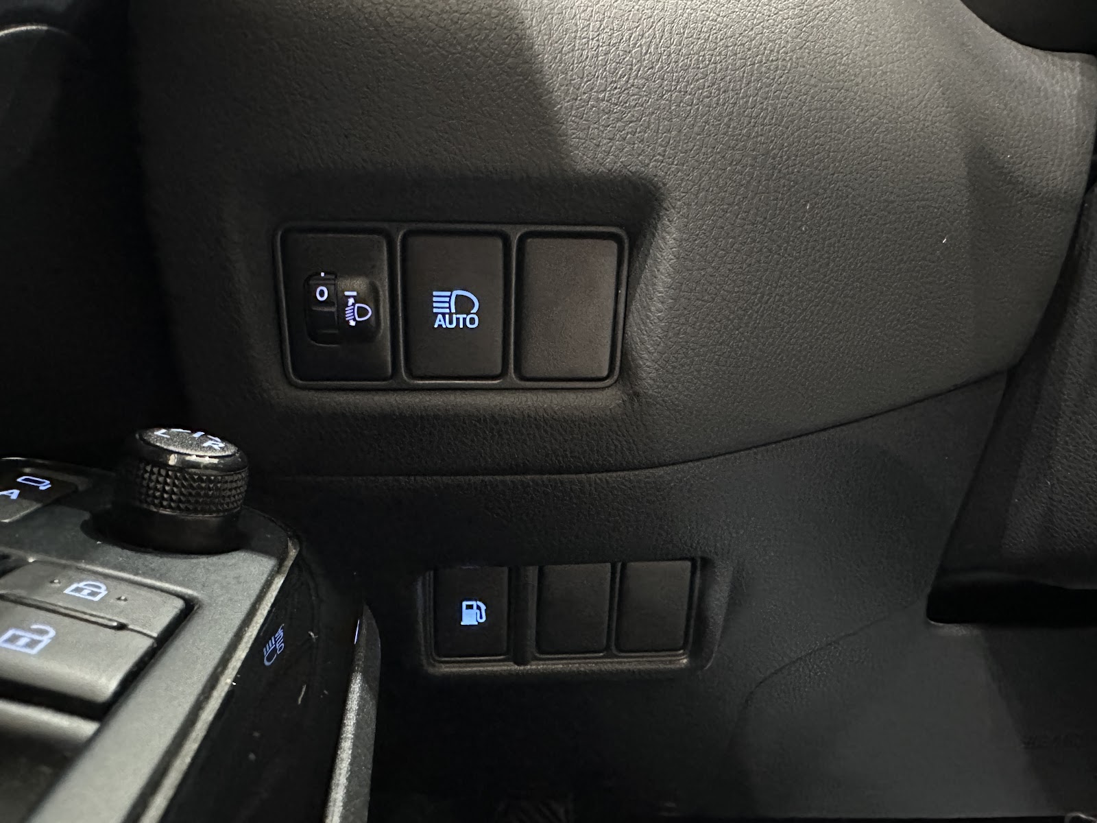 Foto 16 de TOYOTA C-HR 2020 en venta en CSV Motor VALDEFUENTES