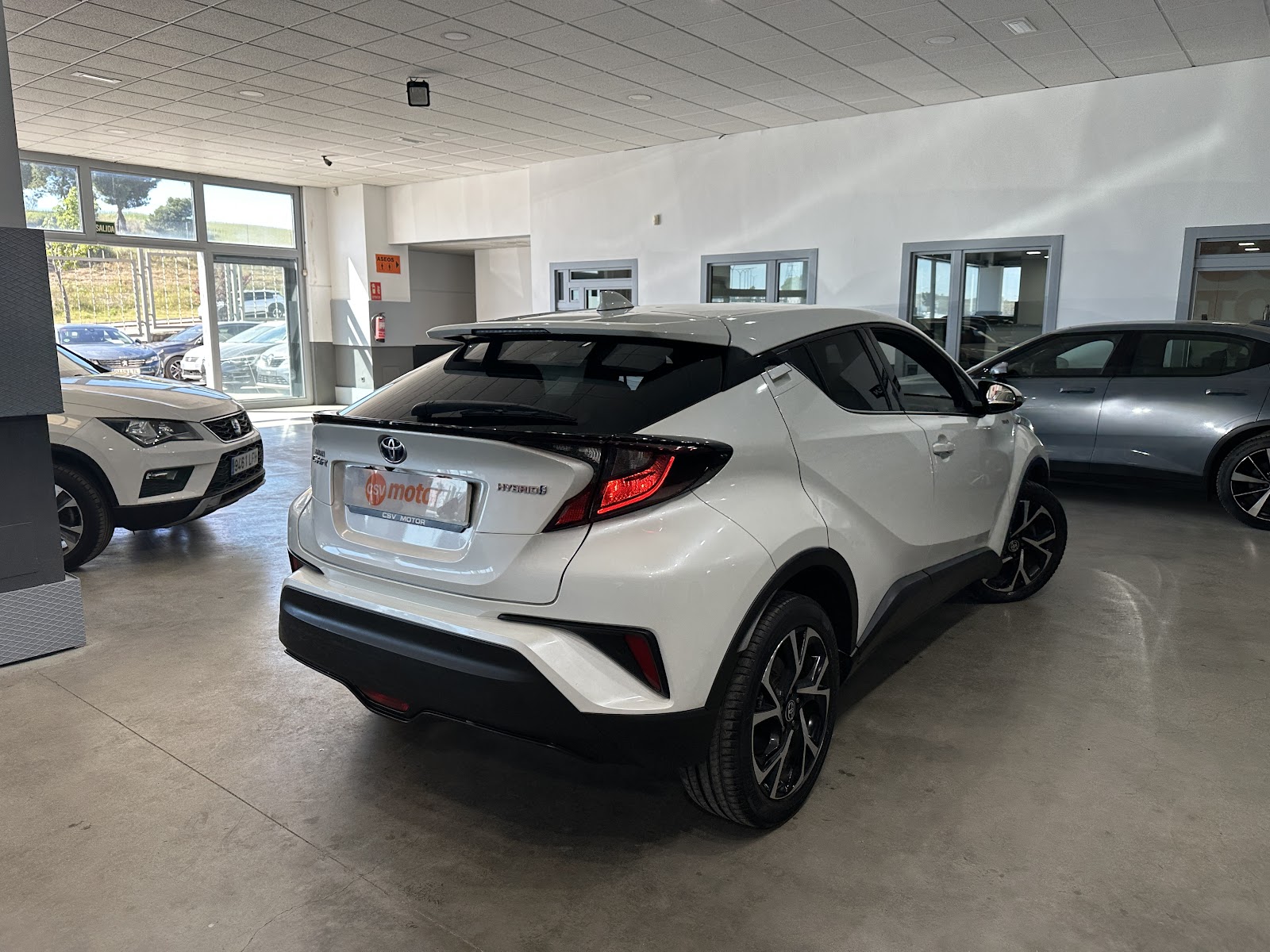 Foto 6 de TOYOTA C-HR 2020 en venta en CSV Motor VALDEFUENTES
