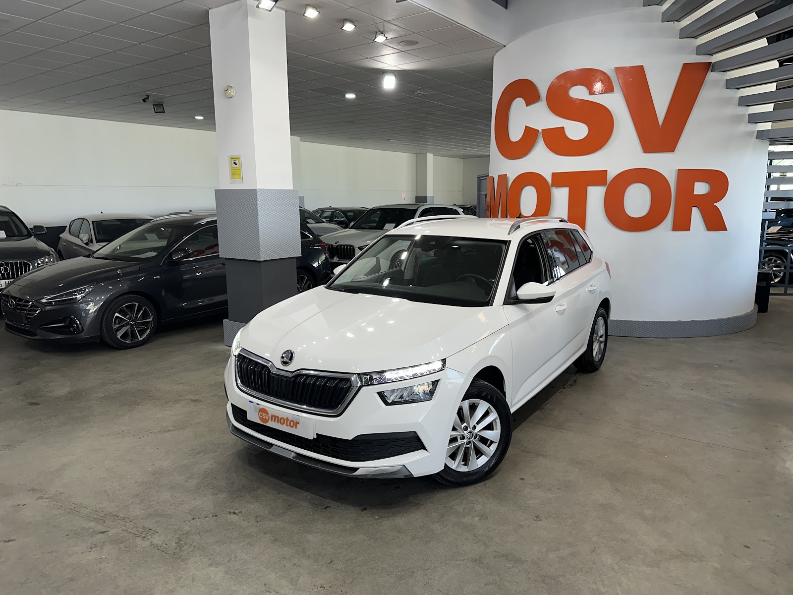 Foto 2 de SKODA KAMIQ 2023 en venta en CSV Motor VALDEFUENTES
