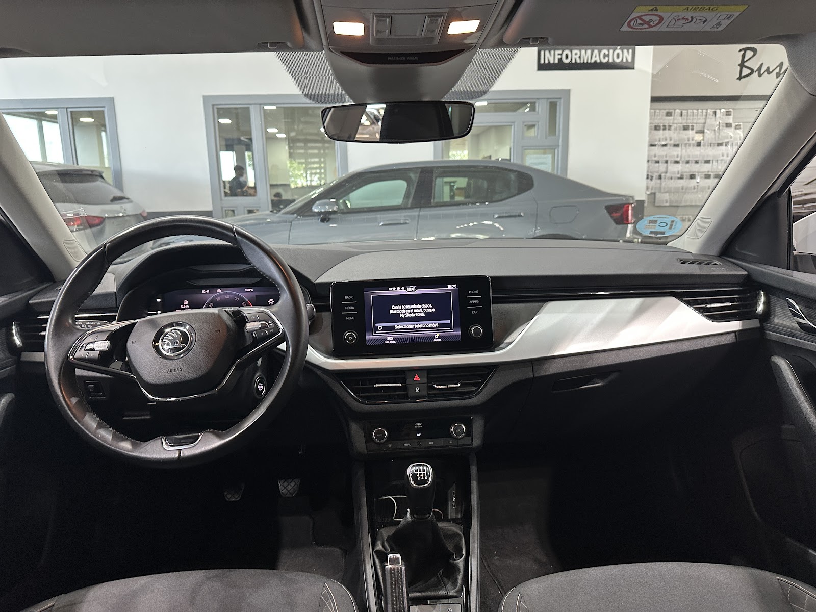 Foto 12 de SKODA KAMIQ 2023 en venta en CSV Motor VALDEFUENTES