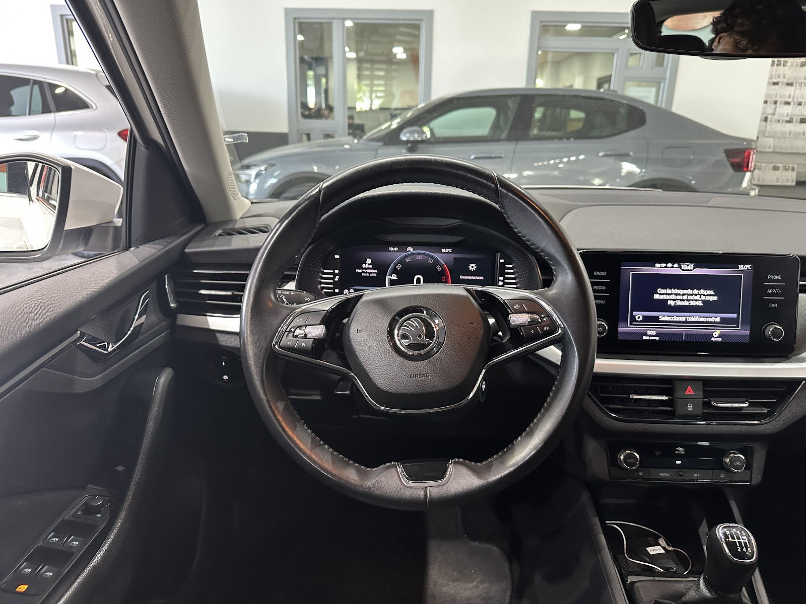 Foto 13 de SKODA KAMIQ 2023 en venta en CSV Motor VALDEFUENTES