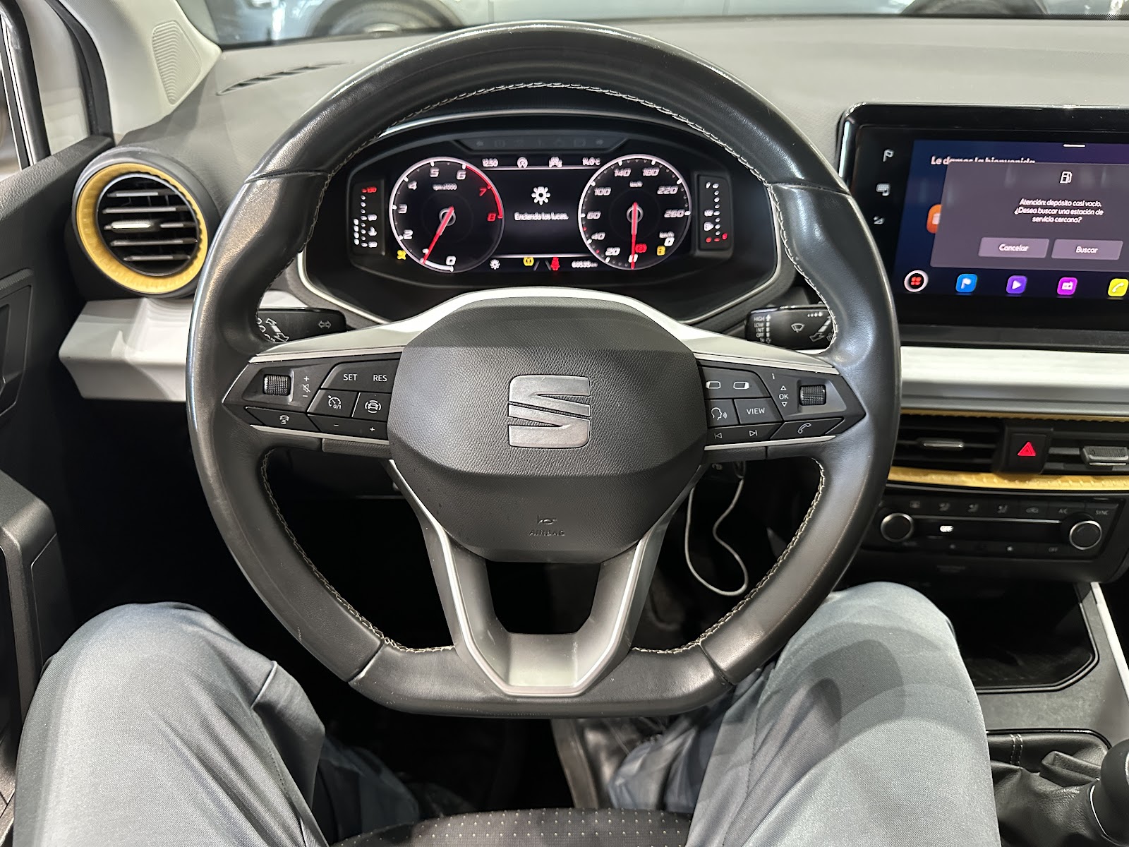Foto 15 de SEAT ARONA 1.0TSI 110CV STYLE PLUS 2021 en venta en CSV Motor VALDEFUENTES