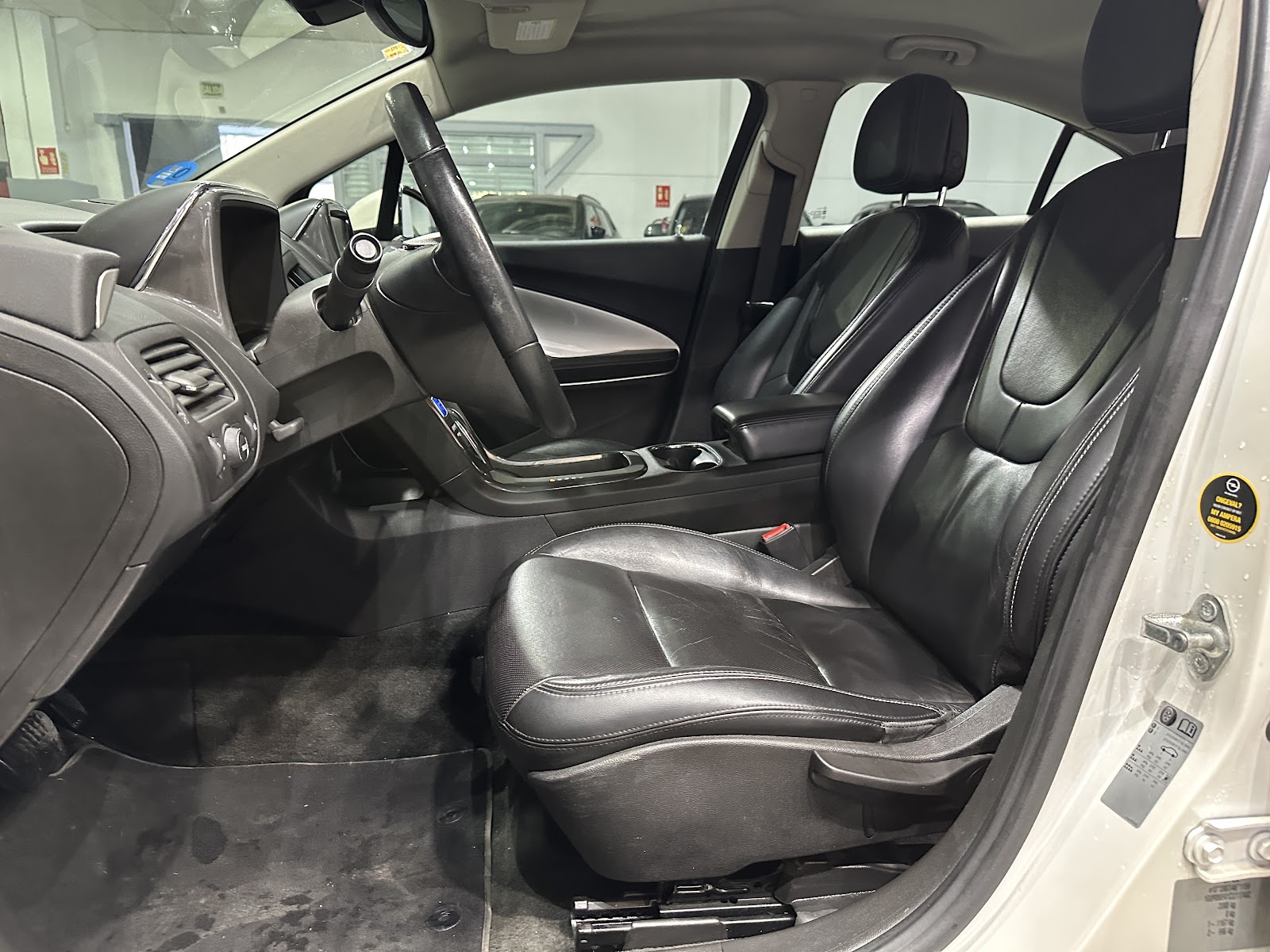 Foto 10 de OPEL AMPERA 2012 en venta en CSV Motor VALDEFUENTES
