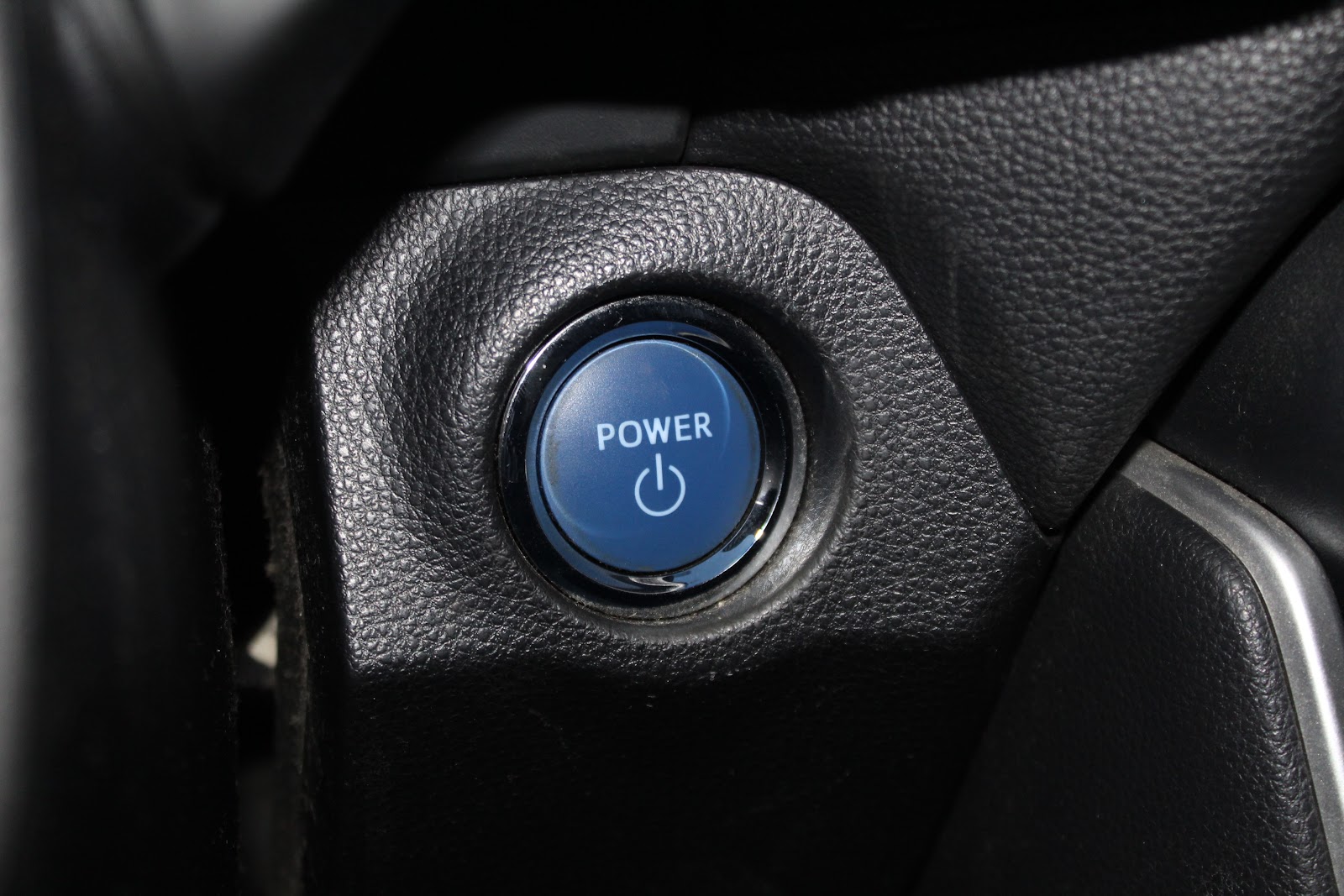 Foto 12 de TOYOTA RAV4 2.5 HYBRID 2019 en venta en CSV Motor VALDEFUENTES