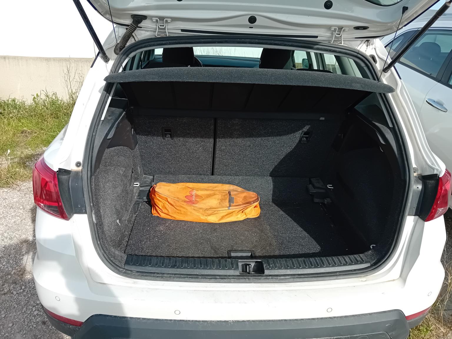 Foto 7 de SEAT ARONA 2020 en venta en CSV Motor VALDEFUENTES