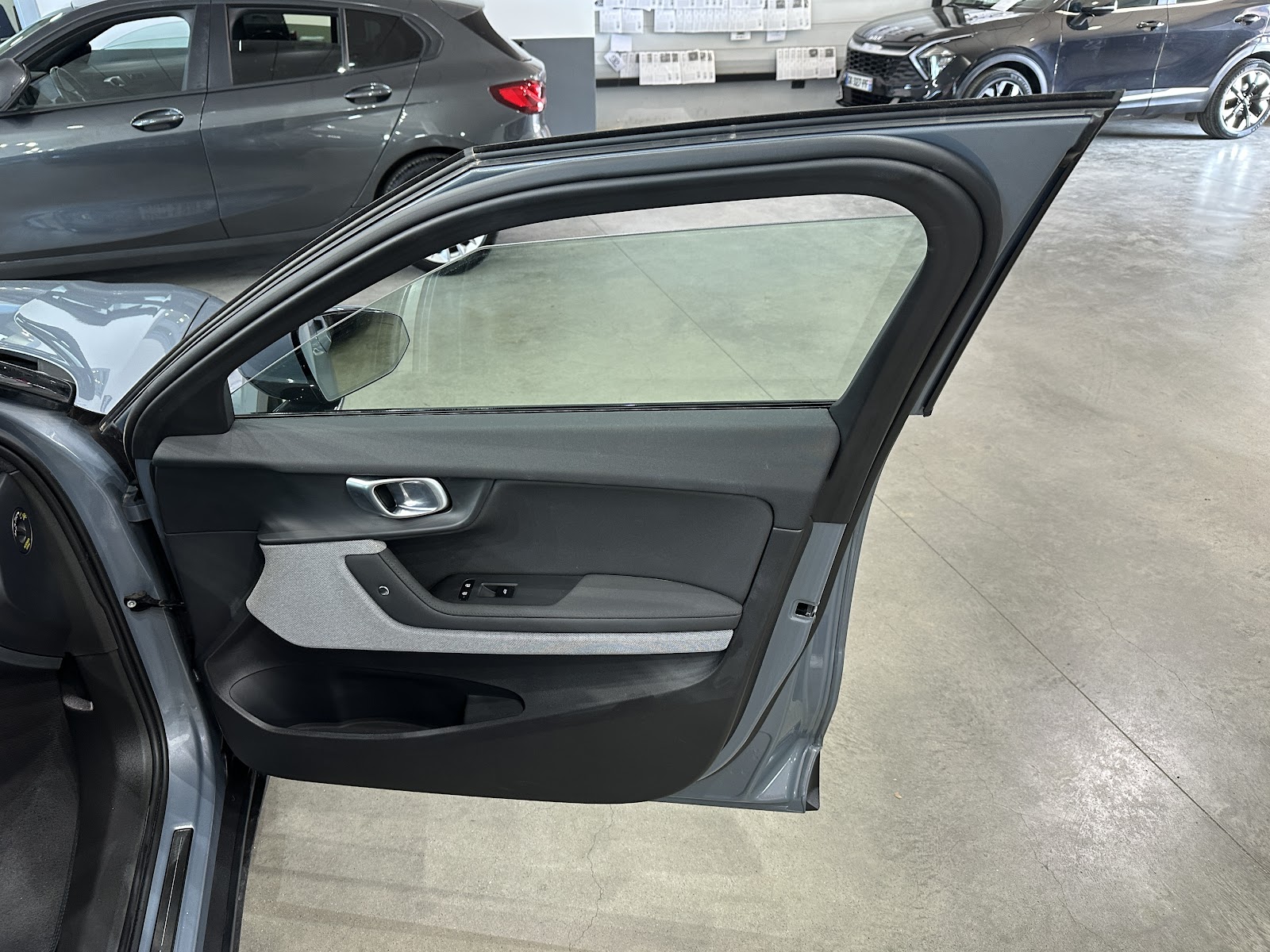 Foto 15 de POLESTAR 2 2023 en venta en CSV Motor VALDEFUENTES