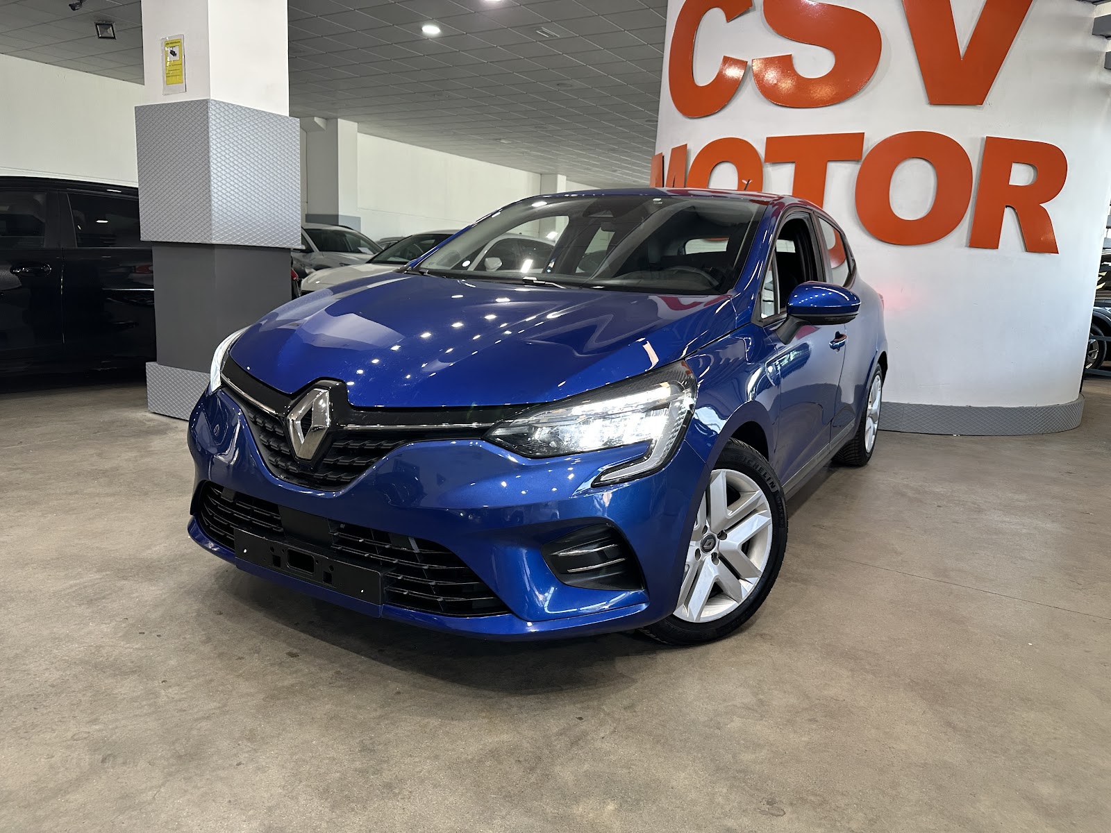 Foto 8 de Renault Clio 2021 en venta en CSV Motor VALDEFUENTES · color Azul Metalizado