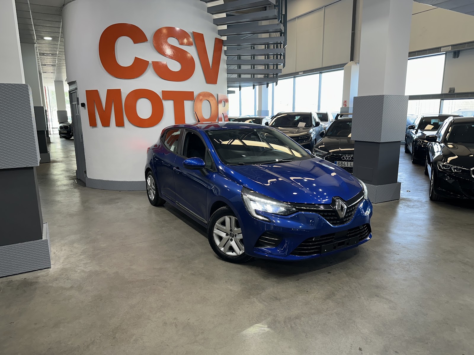 Foto 4 de RENAULT CLIO 2021 en venta en CSV Motor VALDEFUENTES