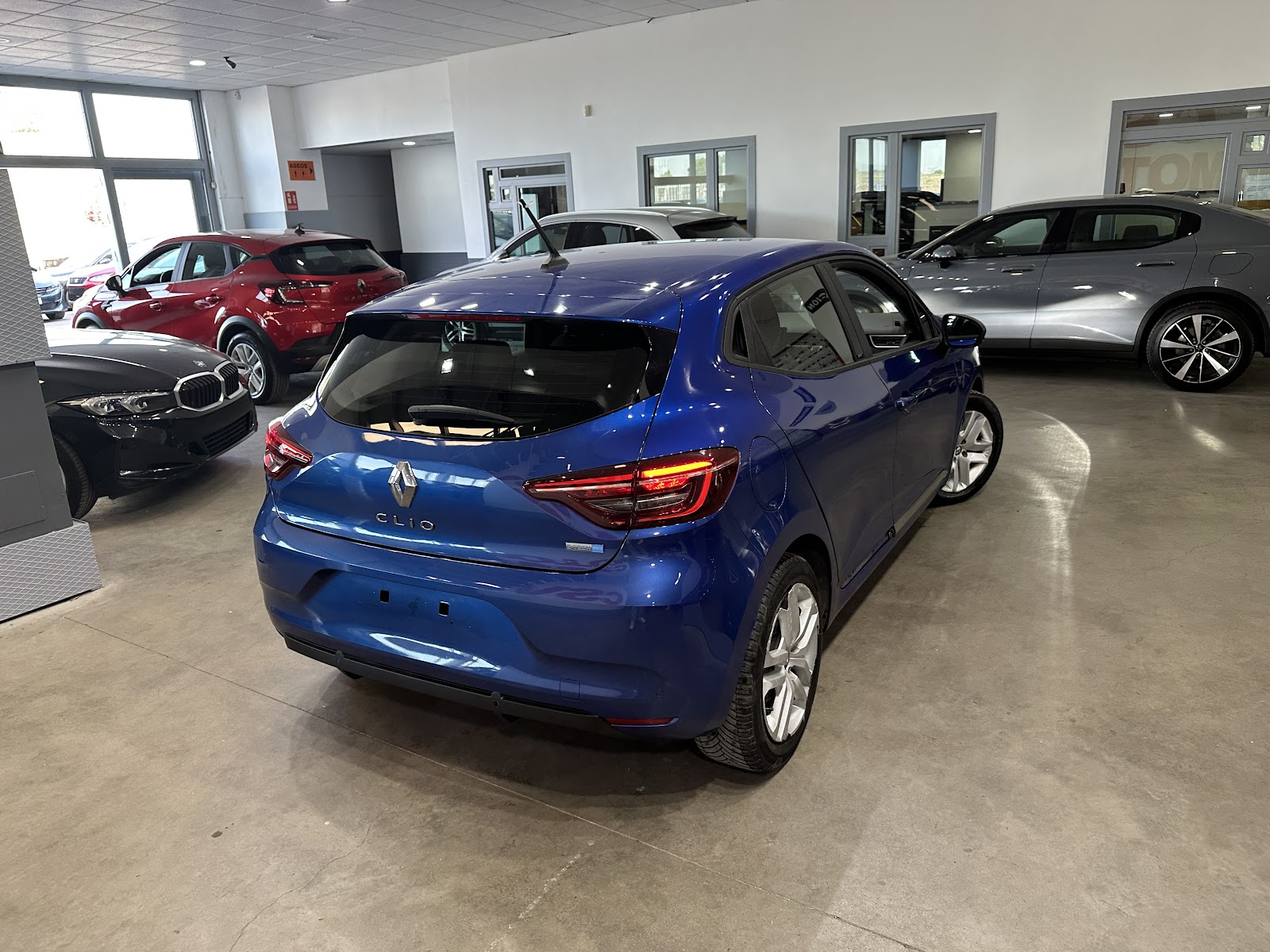 Foto 7 de RENAULT CLIO 2021 en venta en CSV Motor VALDEFUENTES