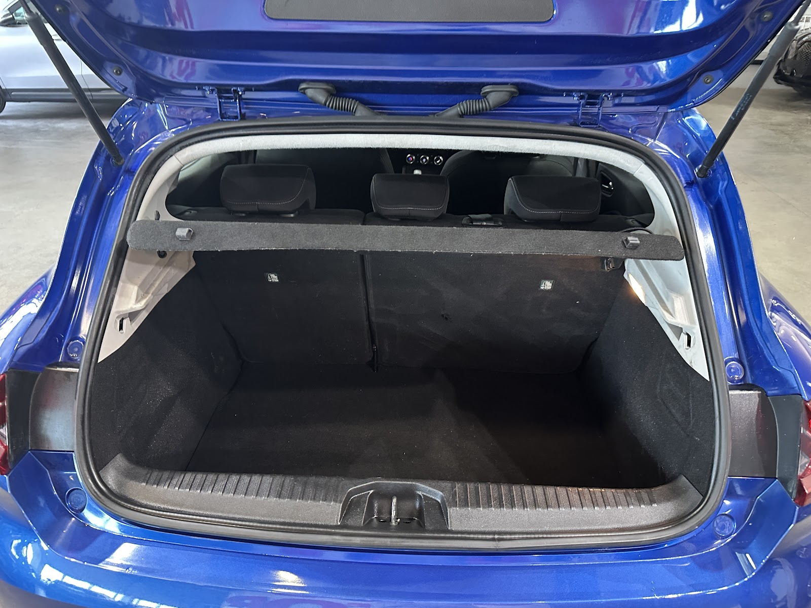 Foto 9 de RENAULT CLIO 2021 en venta en CSV Motor VALDEFUENTES