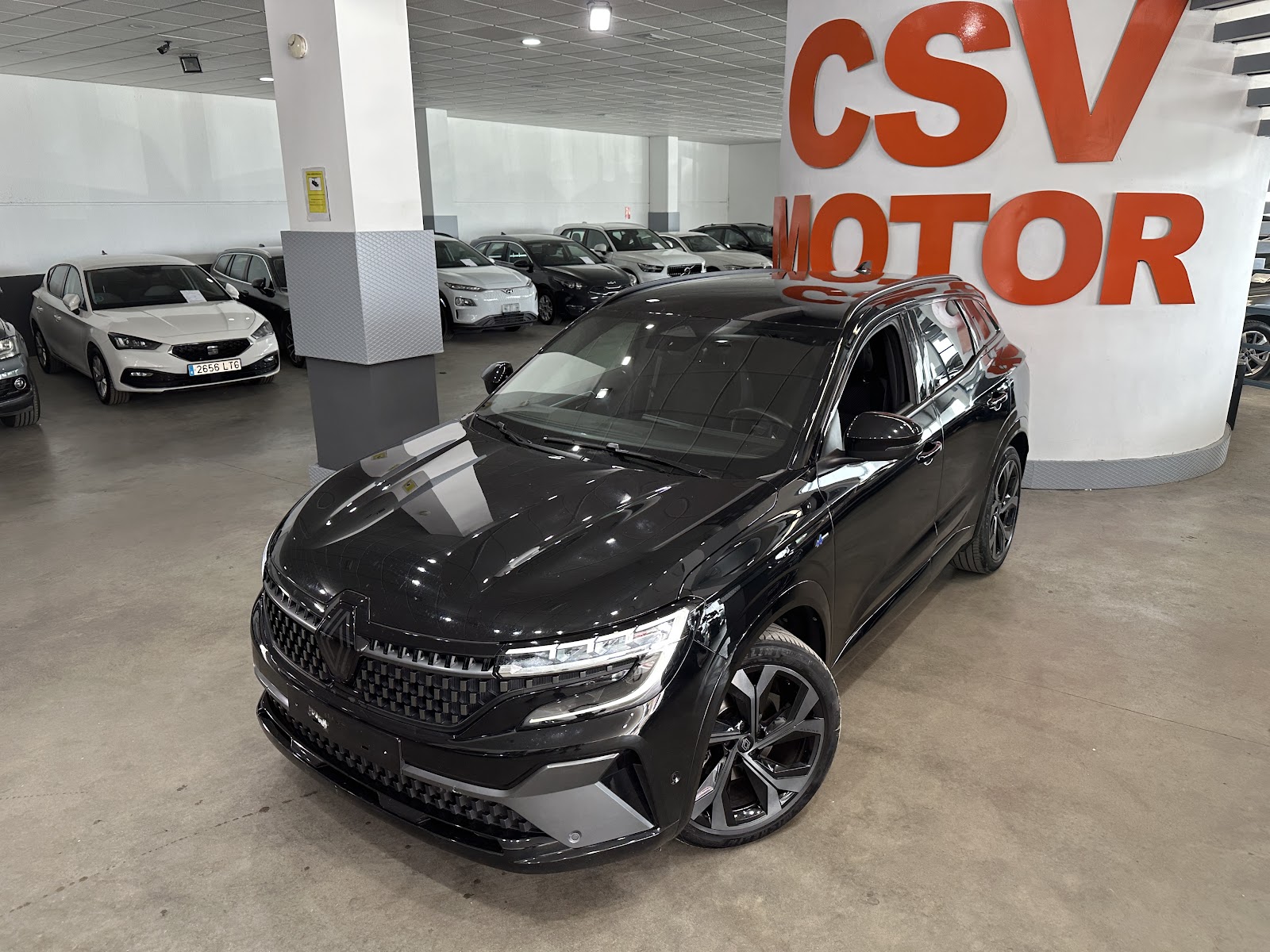Foto 2 de Renault Austral 2023 en venta en CSV Motor VALDEFUENTES · color Negro