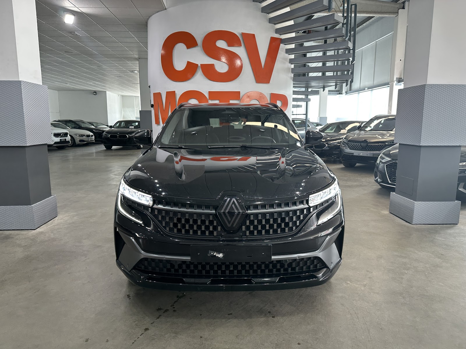 Foto 3 de RENAULT AUSTRAL 2023 en venta en CSV Motor VALDEFUENTES