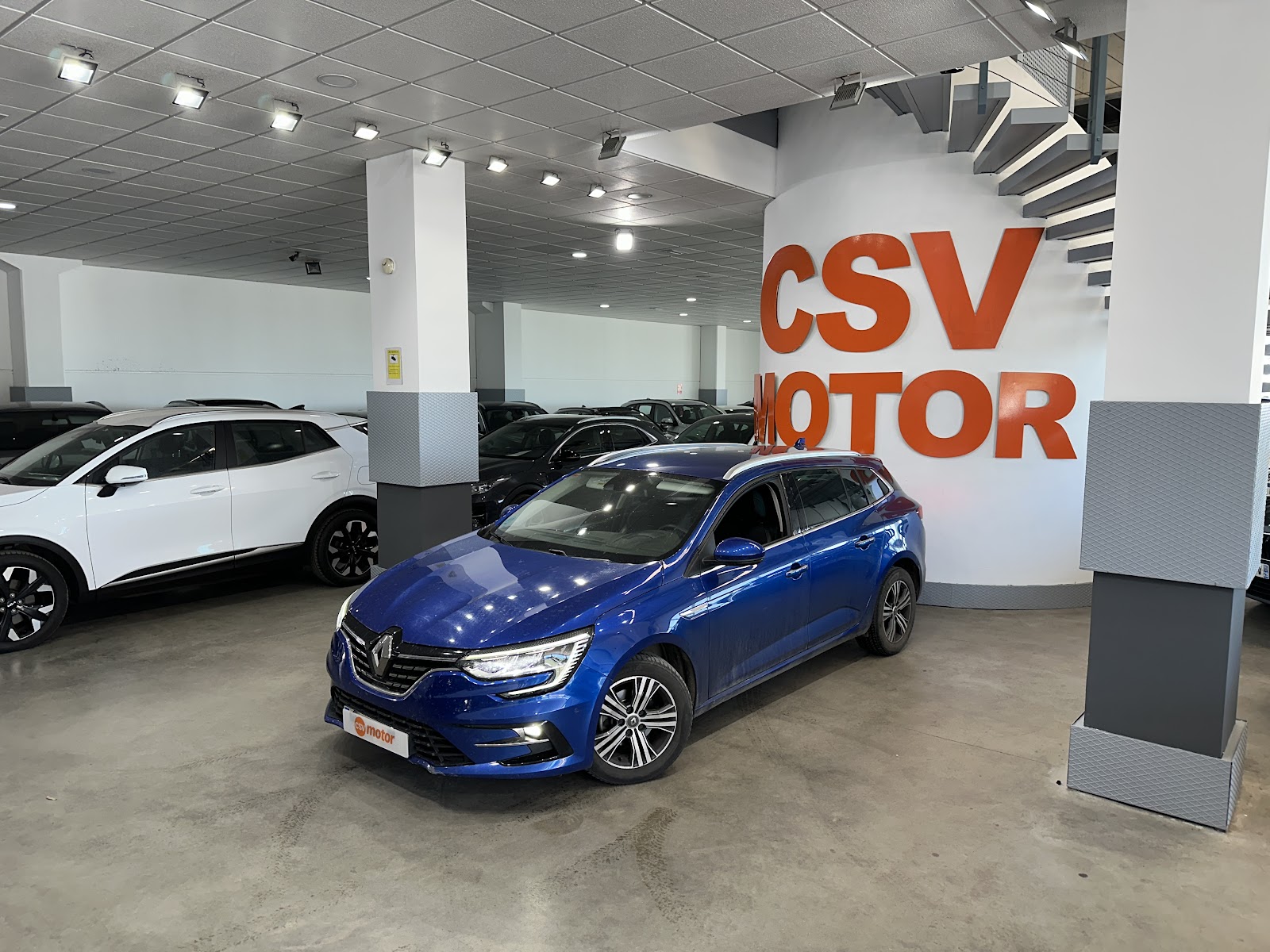 Foto 7 de Renault Megane 2021 en venta en CSV Motor VALDEFUENTES · color Azul