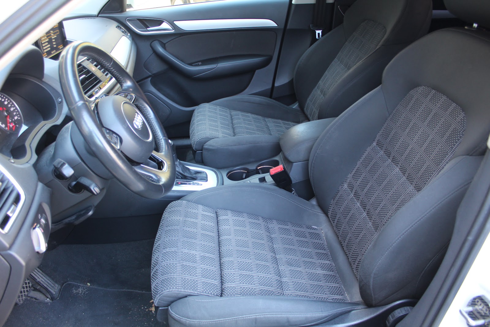 Foto 6 de AUDI Q3 2017 en venta en CSV Motor VALDEFUENTES