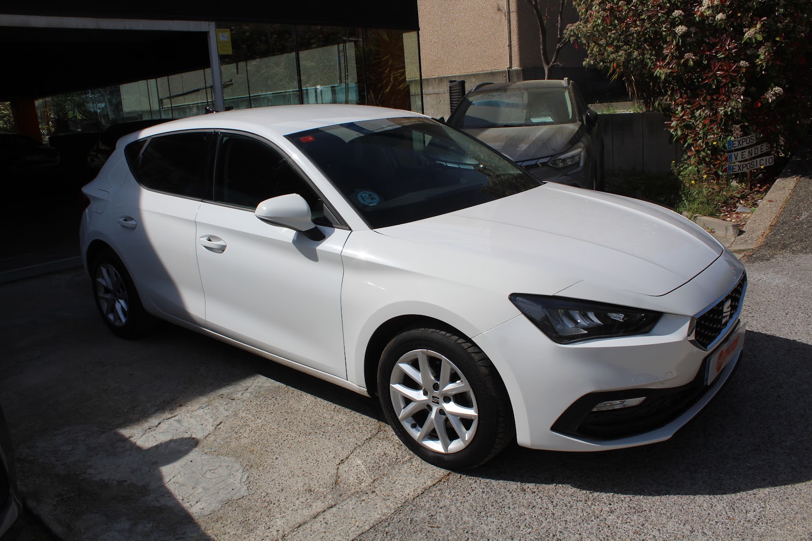 Foto 4 de SEAT LEON 2021 en venta en CSV Motor VALDEFUENTES