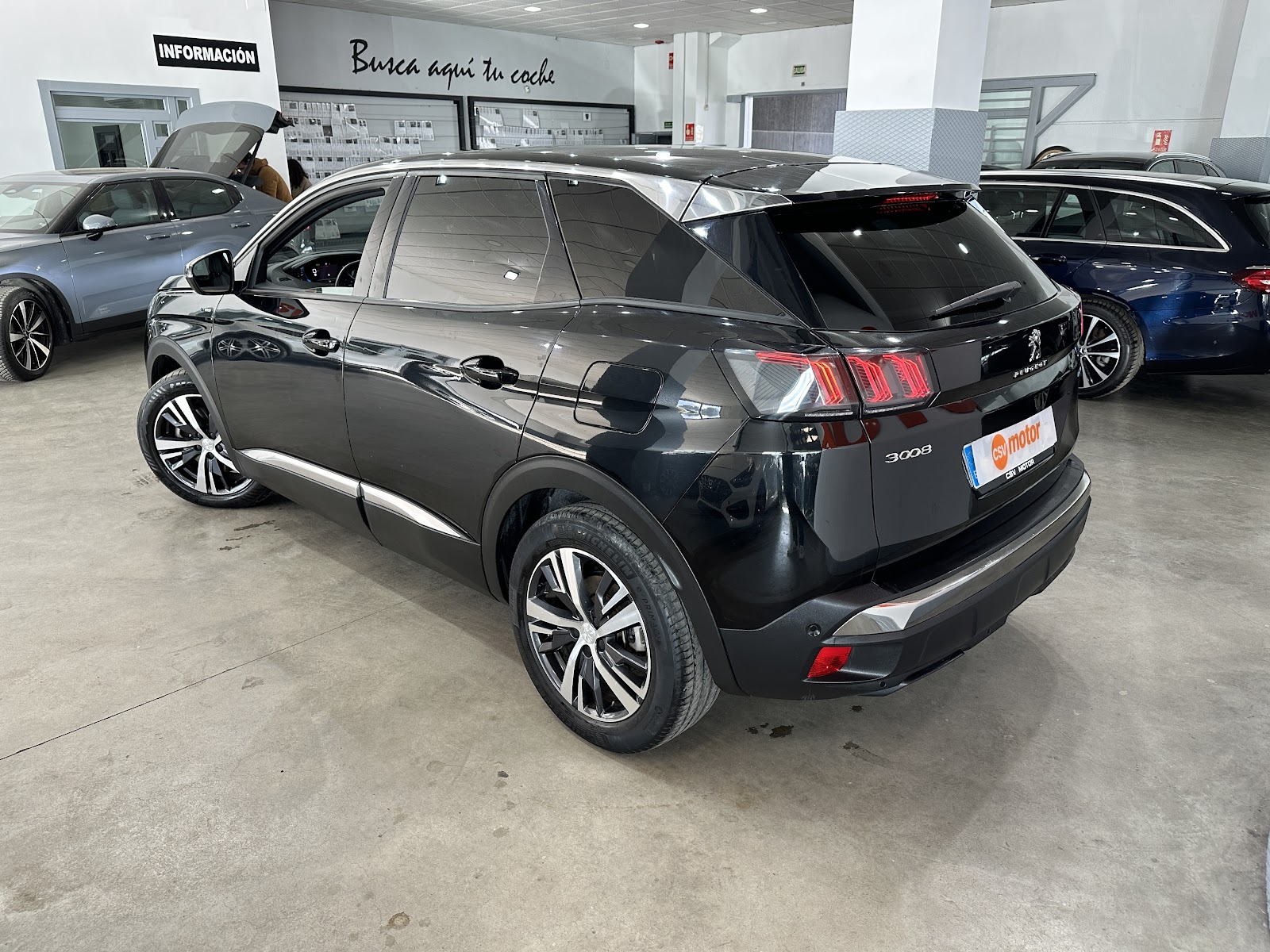 Foto 6 de PEUGEOT 3008 1.6HYBRID 225CV ALLURE PACK 2023 en venta en CSV Motor VALDEFUENTES