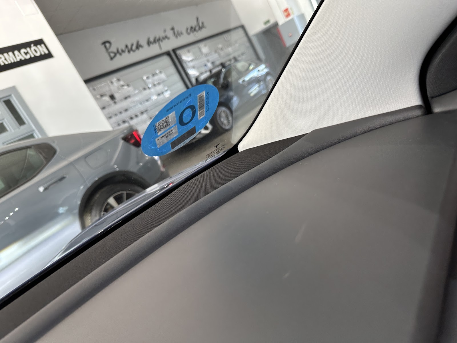 Foto 19 de TESLA MODEL 3 2022 en venta en CSV Motor VALDEFUENTES