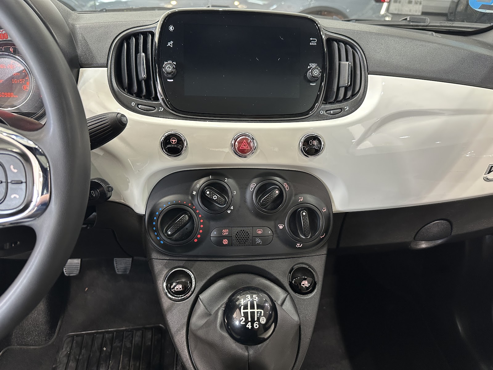 Foto 13 de FIAT 500 2022 en venta en CSV Motor VALDEFUENTES