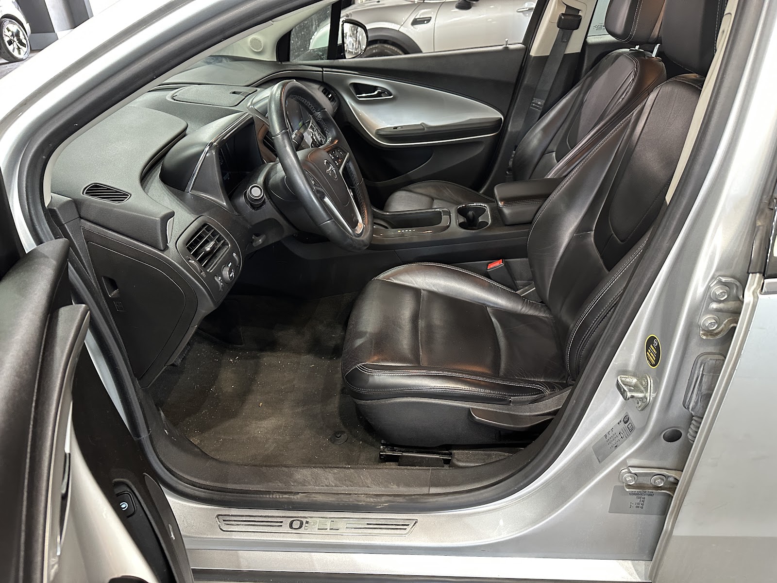 Foto 8 de OPEL AMPERA 2012 en venta en CSV Motor VALDEFUENTES