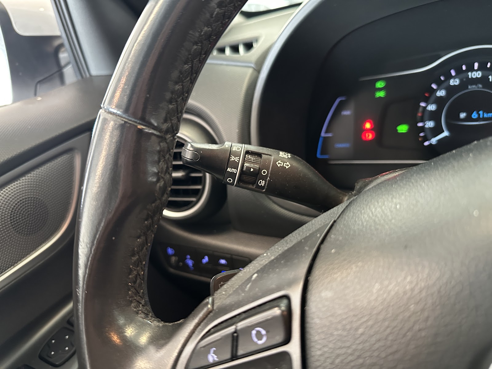 Foto 16 de HYUNDAI KONA 2020 en venta en CSV Motor VALDEFUENTES
