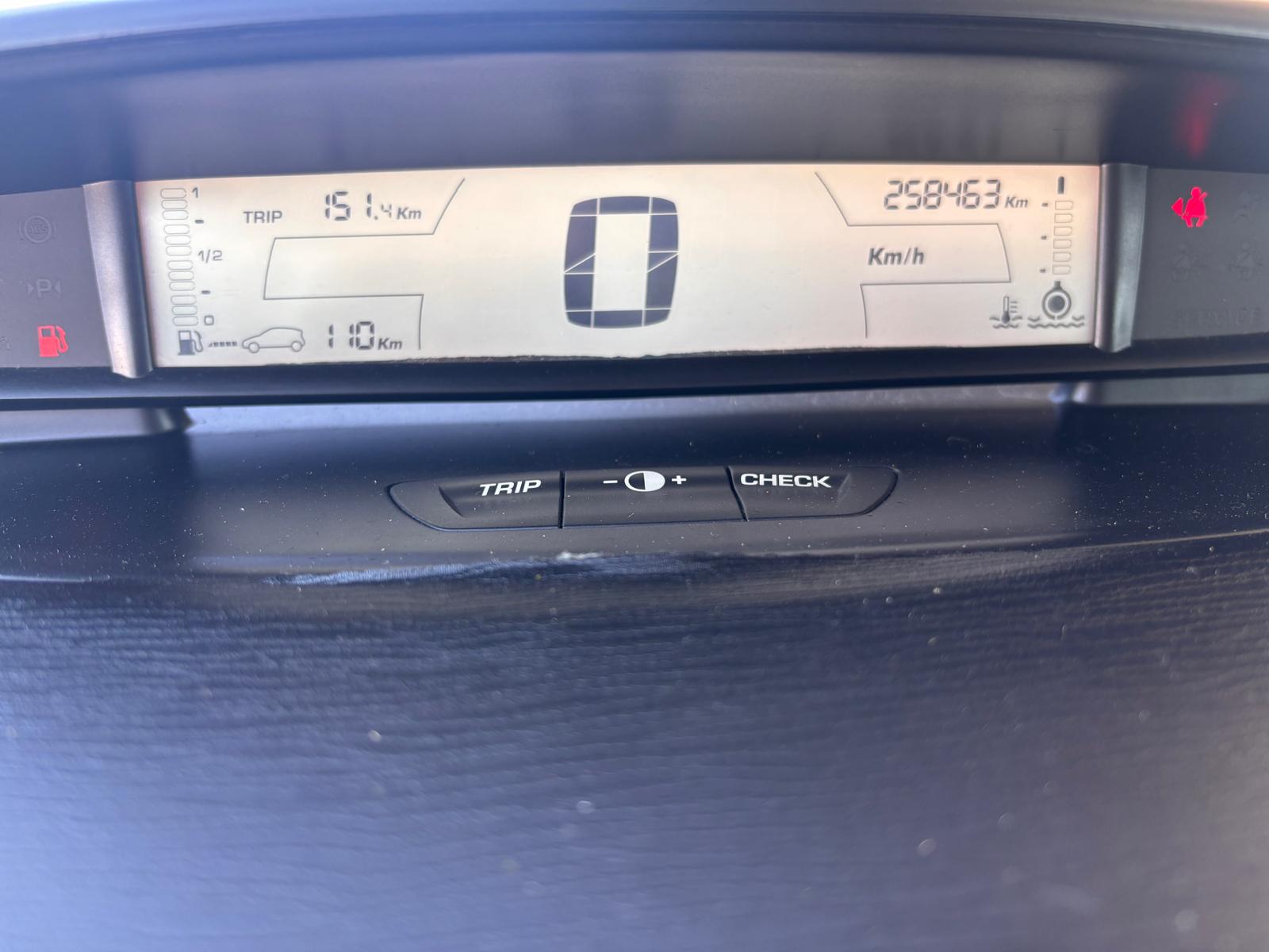 Foto 13 de CITROEN C4 2007 en venta en CSV Motor VALDEFUENTES