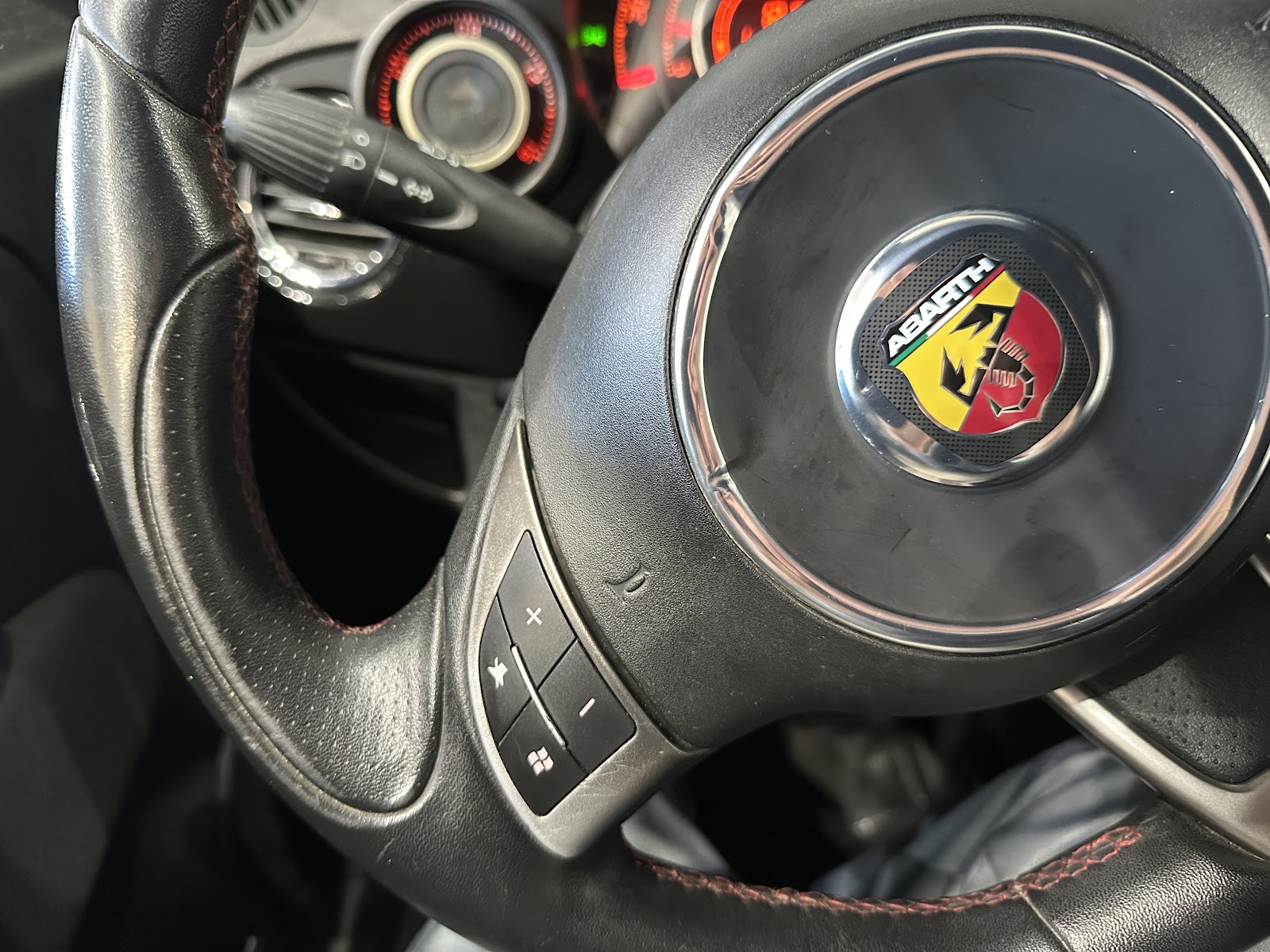 Foto 12 de ABARTH 500 2010 en venta en CSV Motor VALDEFUENTES