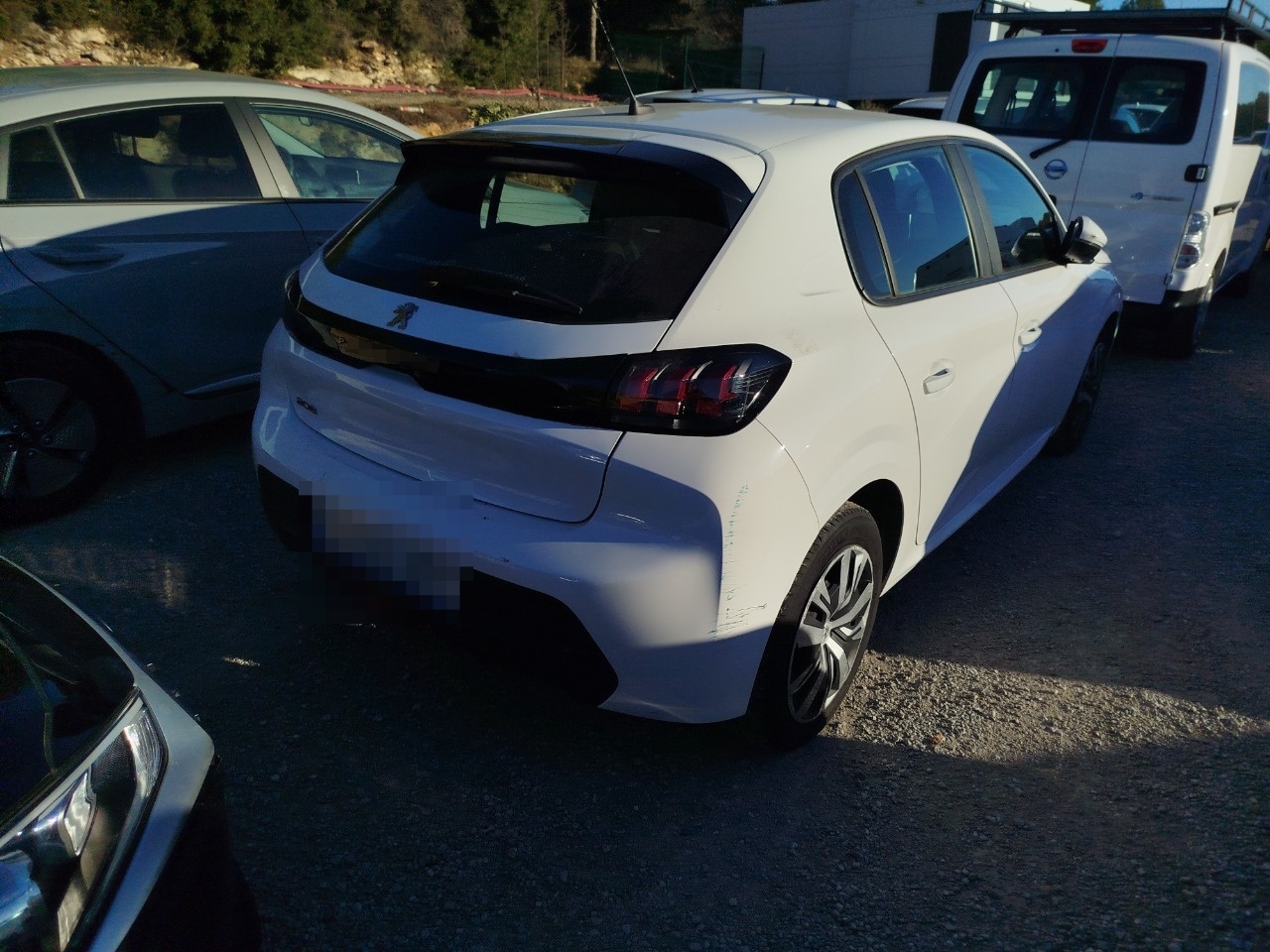 Foto 3 de PEUGEOT 208 2020 en venta en CSV Motor VALDEFUENTES