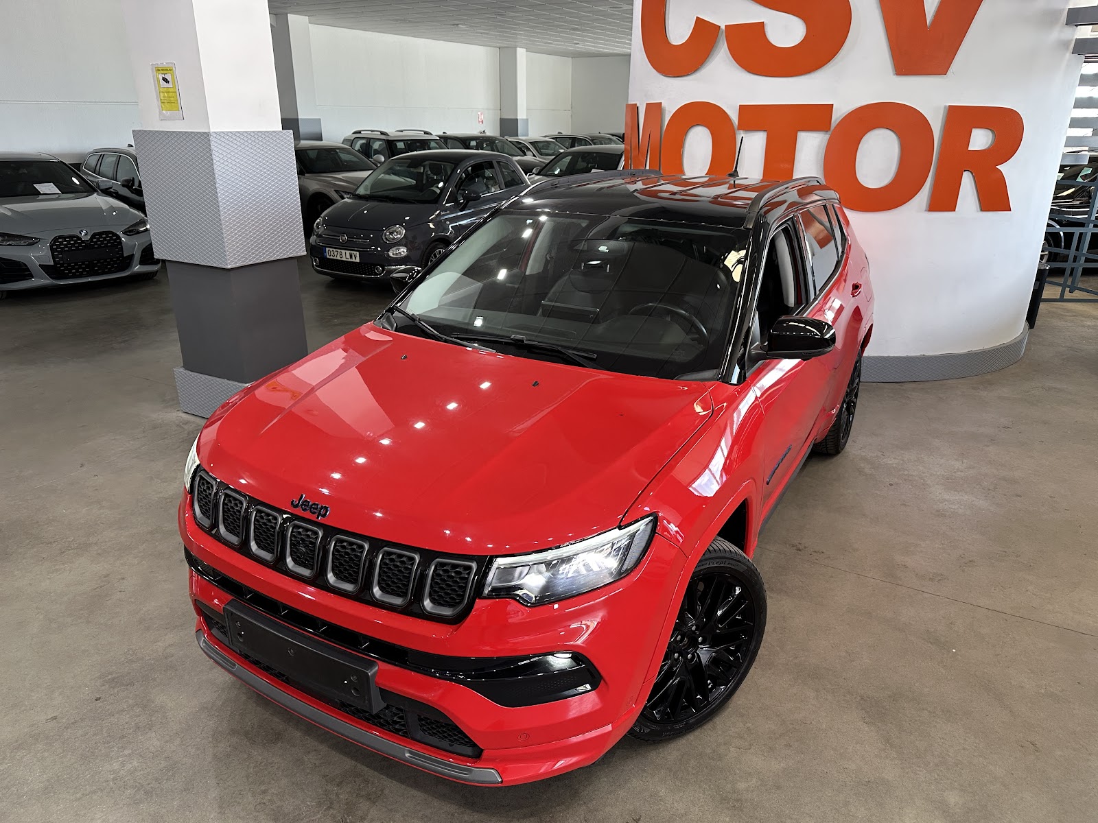 Foto 8 de Jeep Compass 2022 en venta en CSV Motor VALDEFUENTES · color Rojo Metalizado
