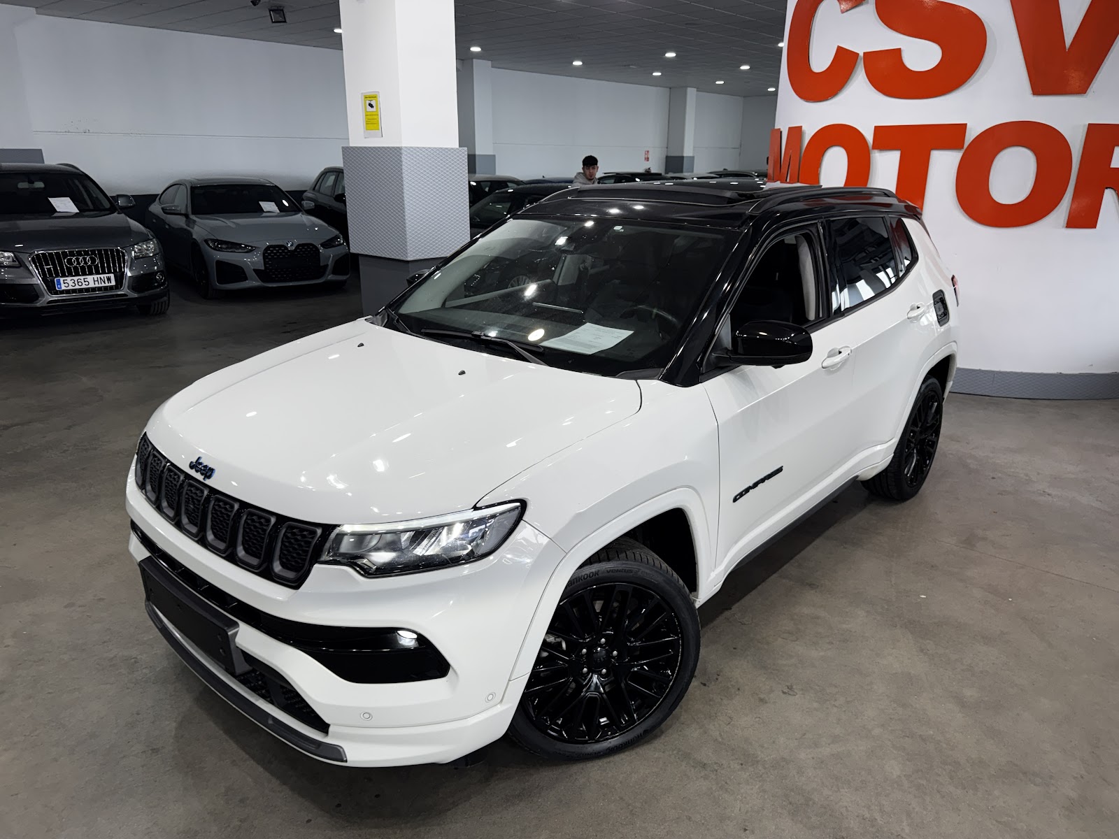 Foto 5 de Jeep Compass 2022 en venta en CSV Motor VALDEFUENTES · color Blanco Nacarado