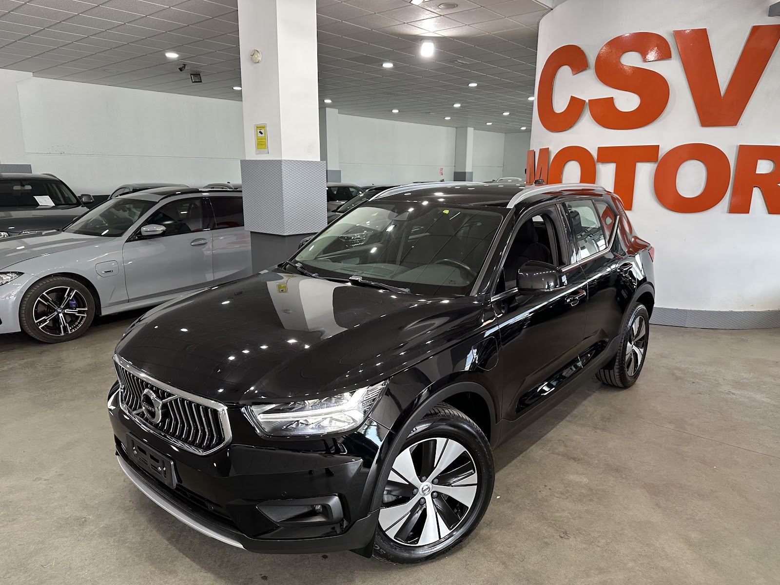 Foto 11 de Volvo Xc40 2021 en venta en CSV Motor VALDEFUENTES · color Negro