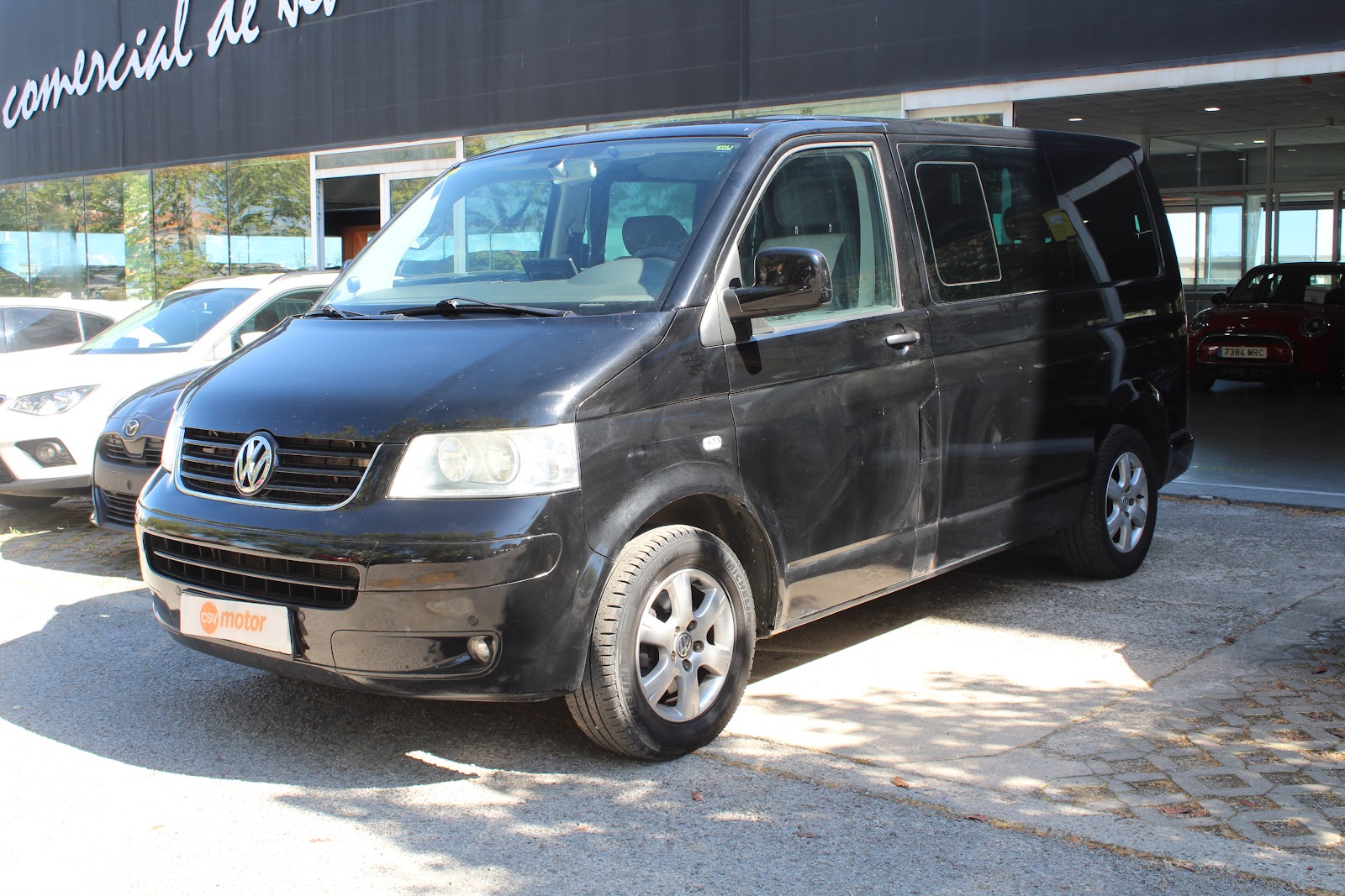 Foto 2 de VOLKSWAGEN MULTIVAN 2007 en venta en CSV Motor VALDEFUENTES
