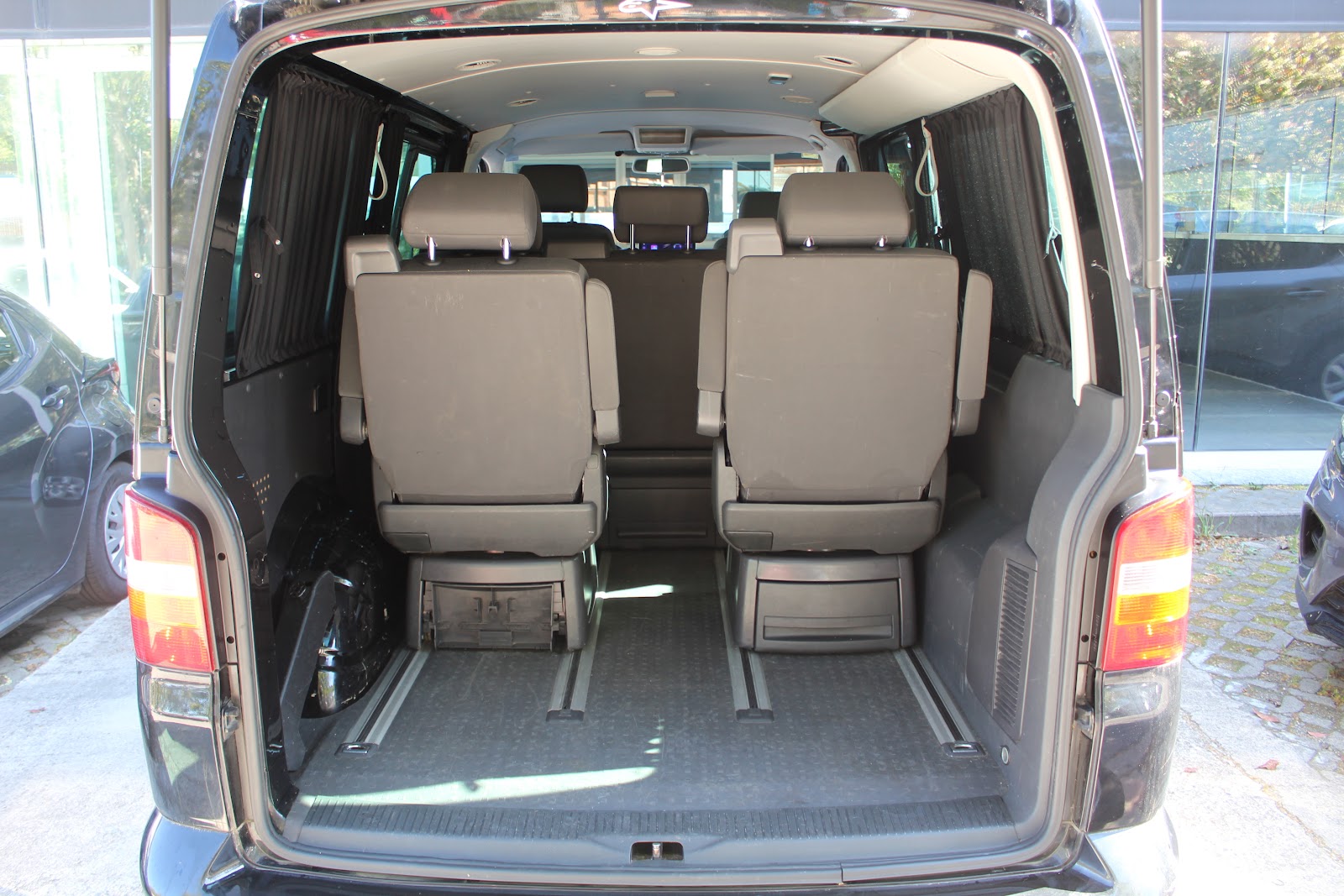 Foto 20 de VOLKSWAGEN MULTIVAN 2007 en venta en CSV Motor VALDEFUENTES