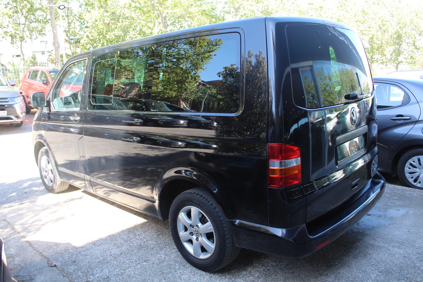 Foto 5 de VOLKSWAGEN MULTIVAN 2007 en venta en CSV Motor VALDEFUENTES