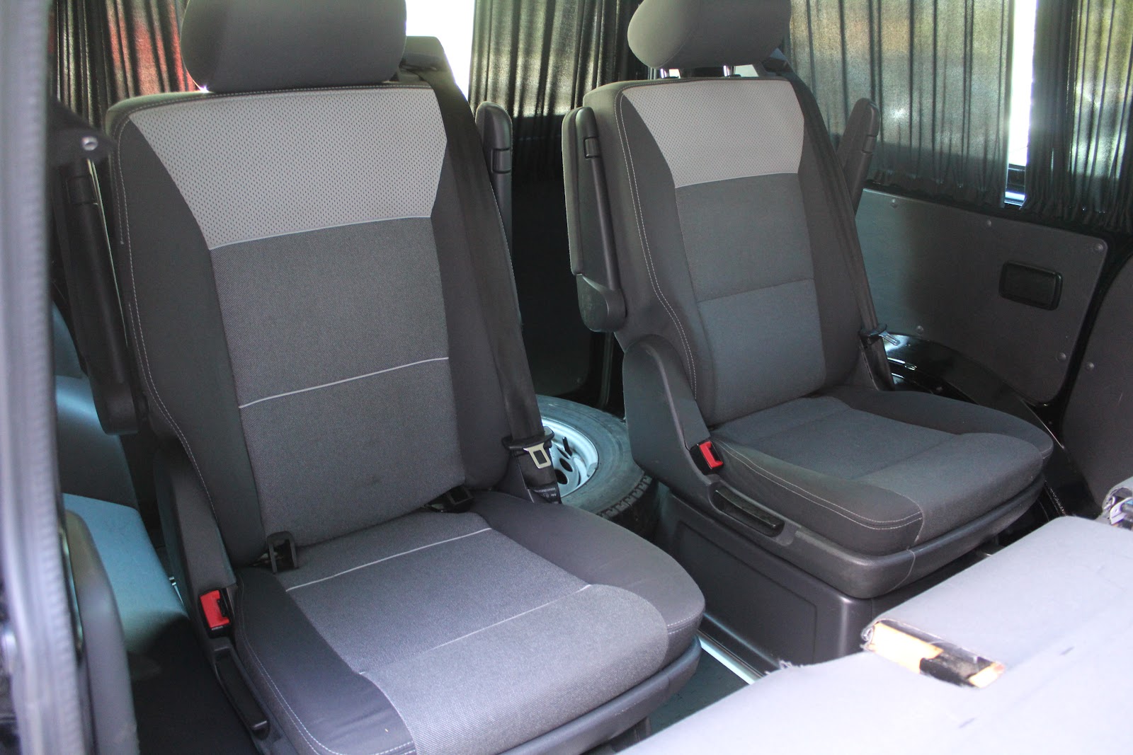 Foto 10 de VOLKSWAGEN MULTIVAN 2007 en venta en CSV Motor VALDEFUENTES