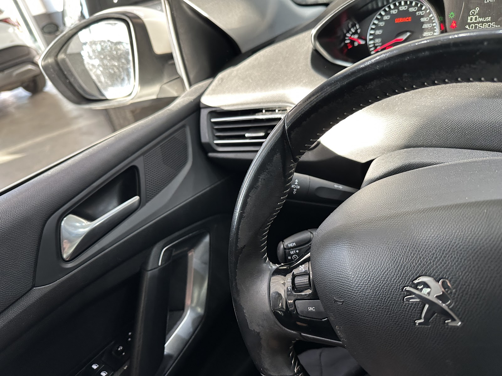 Foto 16 de PEUGEOT 308 2017 en venta en CSV Motor VALDEFUENTES