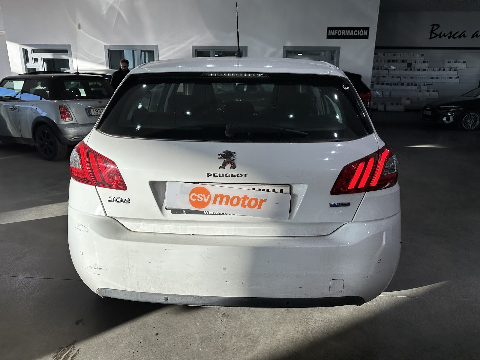 Foto 7 de PEUGEOT 308 2017 en venta en CSV Motor VALDEFUENTES
