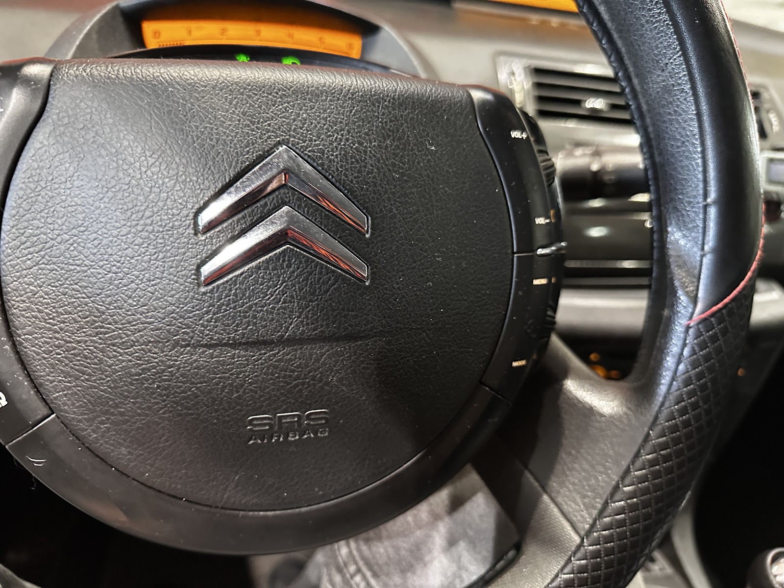Foto 17 de CITROEN C4 2006 en venta en CSV Motor VALDEFUENTES